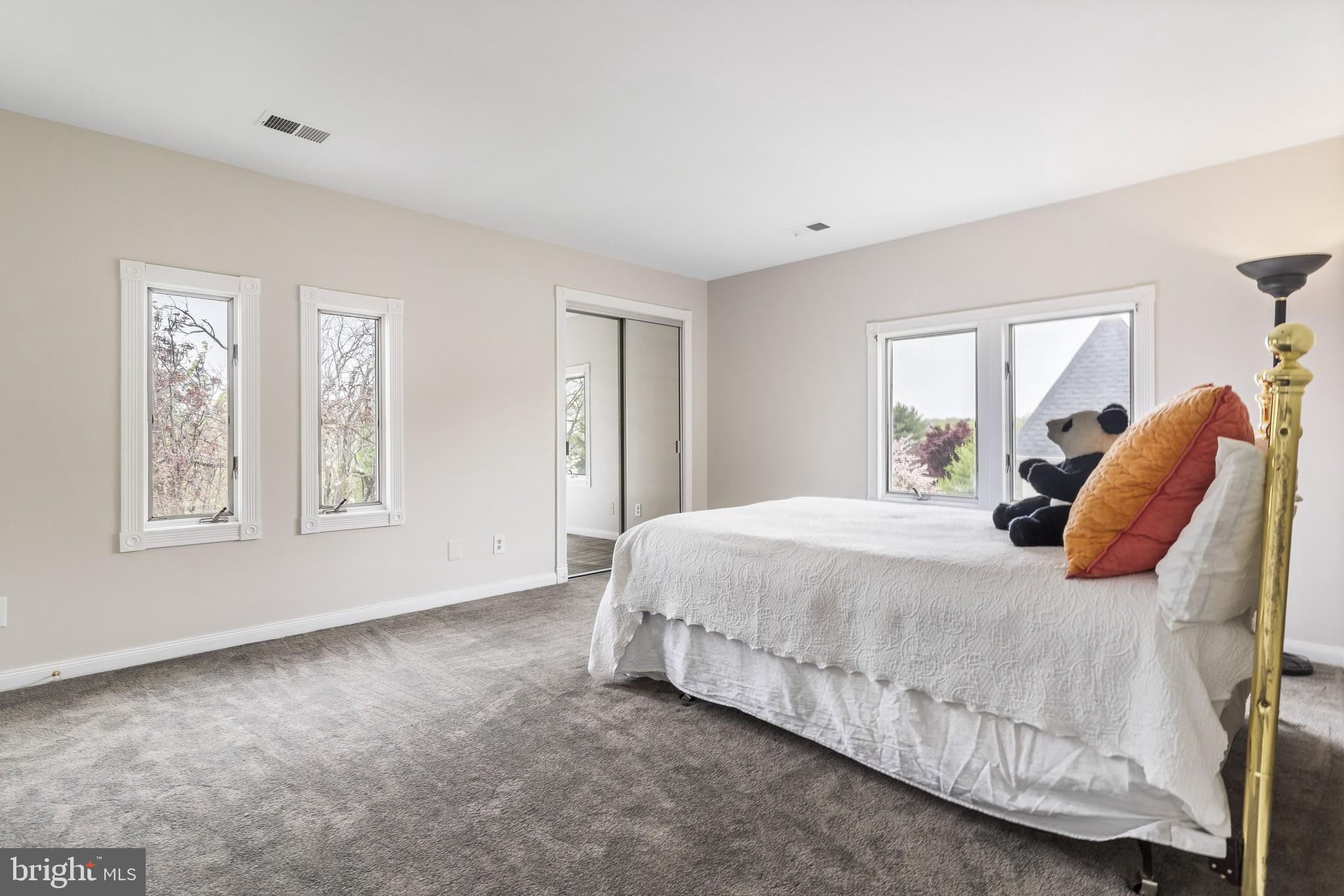 DARNESTOWN OUTSIDE - Residential