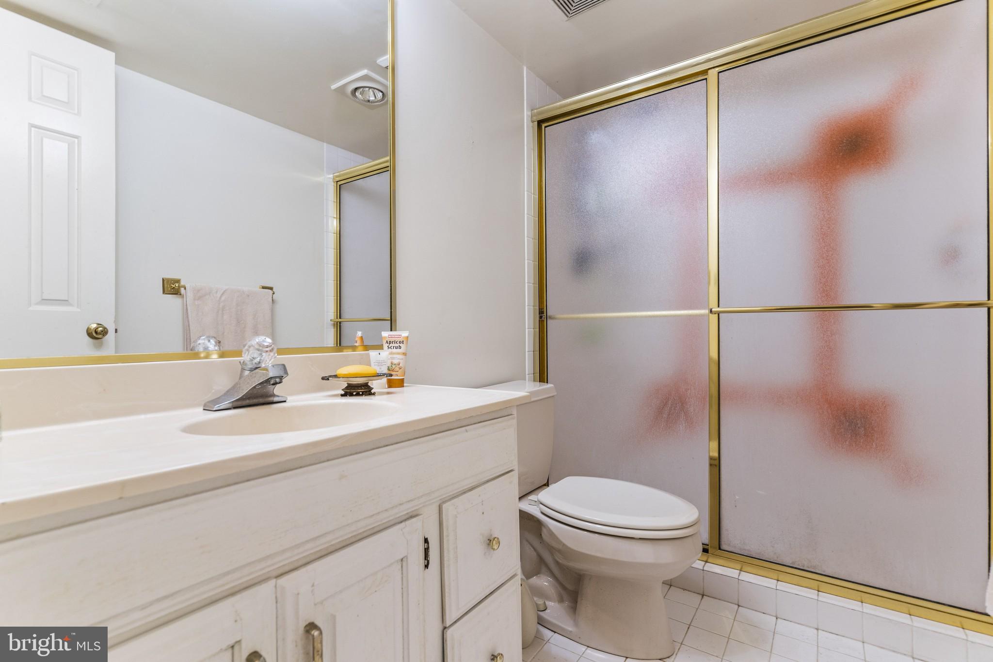 DARNESTOWN OUTSIDE - Residential