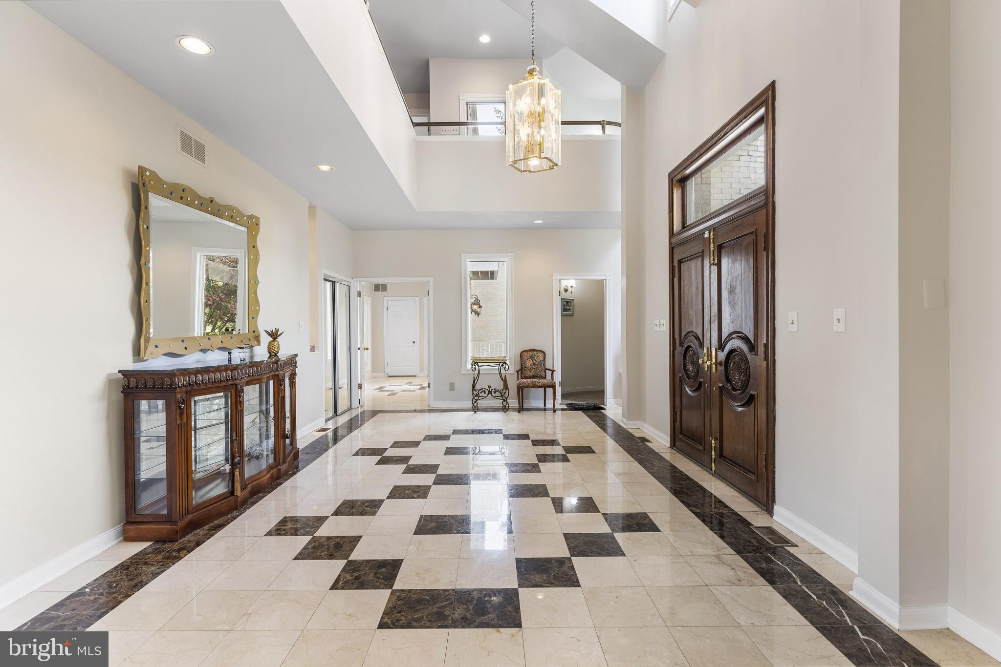 DARNESTOWN OUTSIDE - Residential