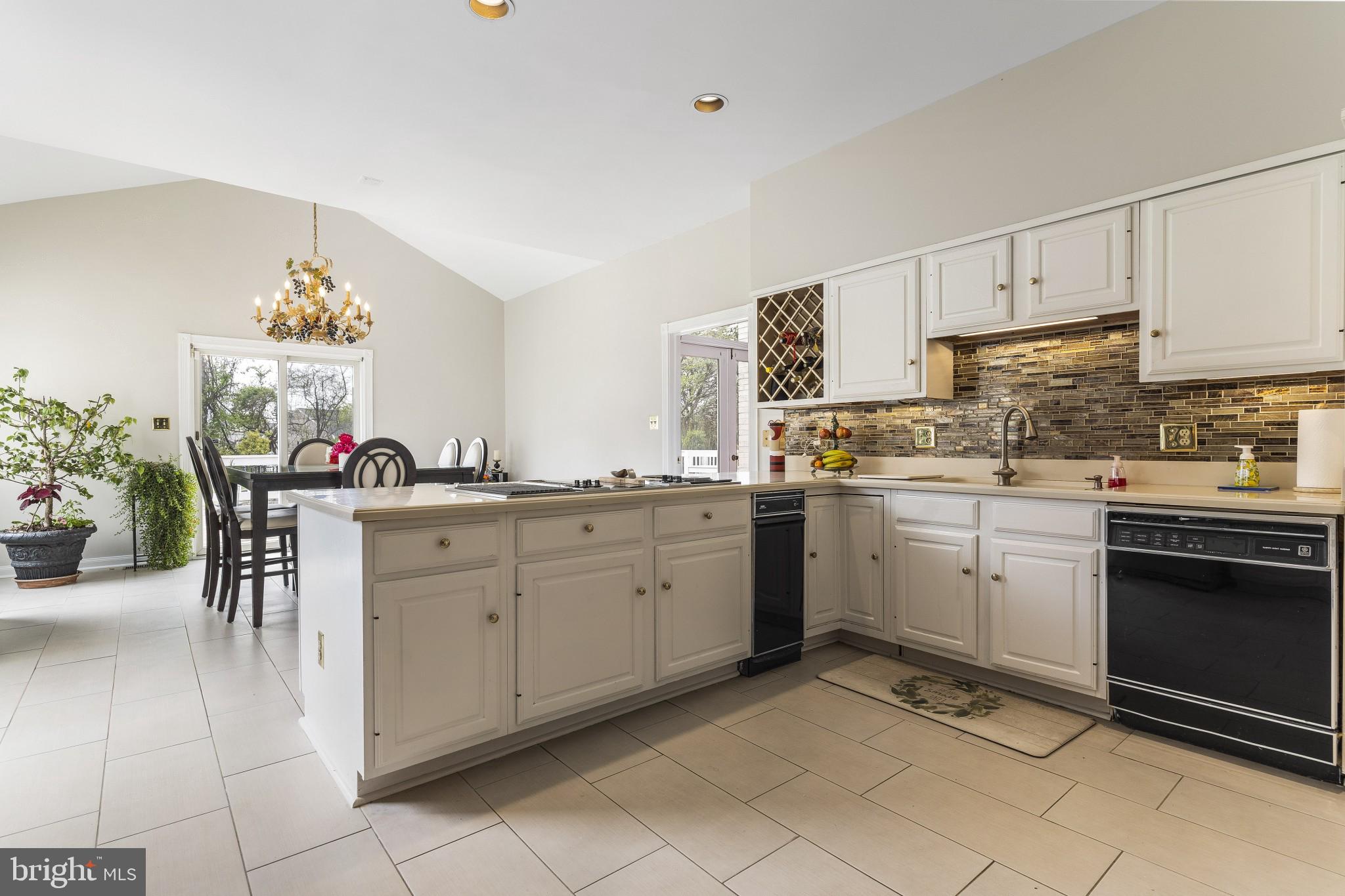 DARNESTOWN OUTSIDE - Residential