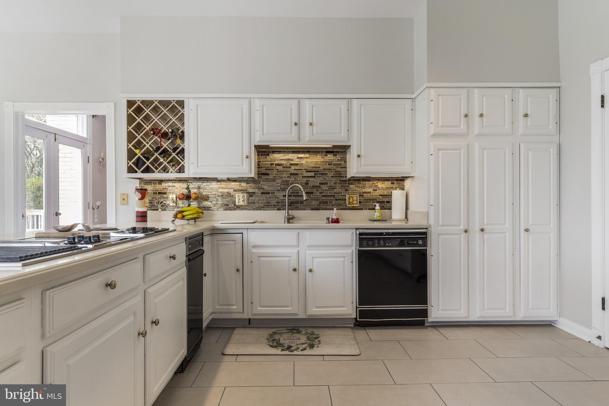 DARNESTOWN OUTSIDE - Residential