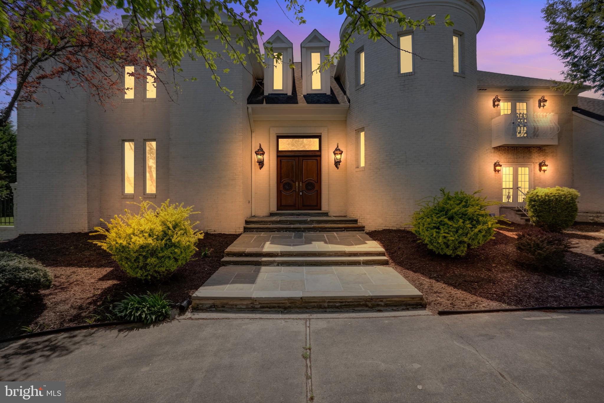 DARNESTOWN OUTSIDE - Residential