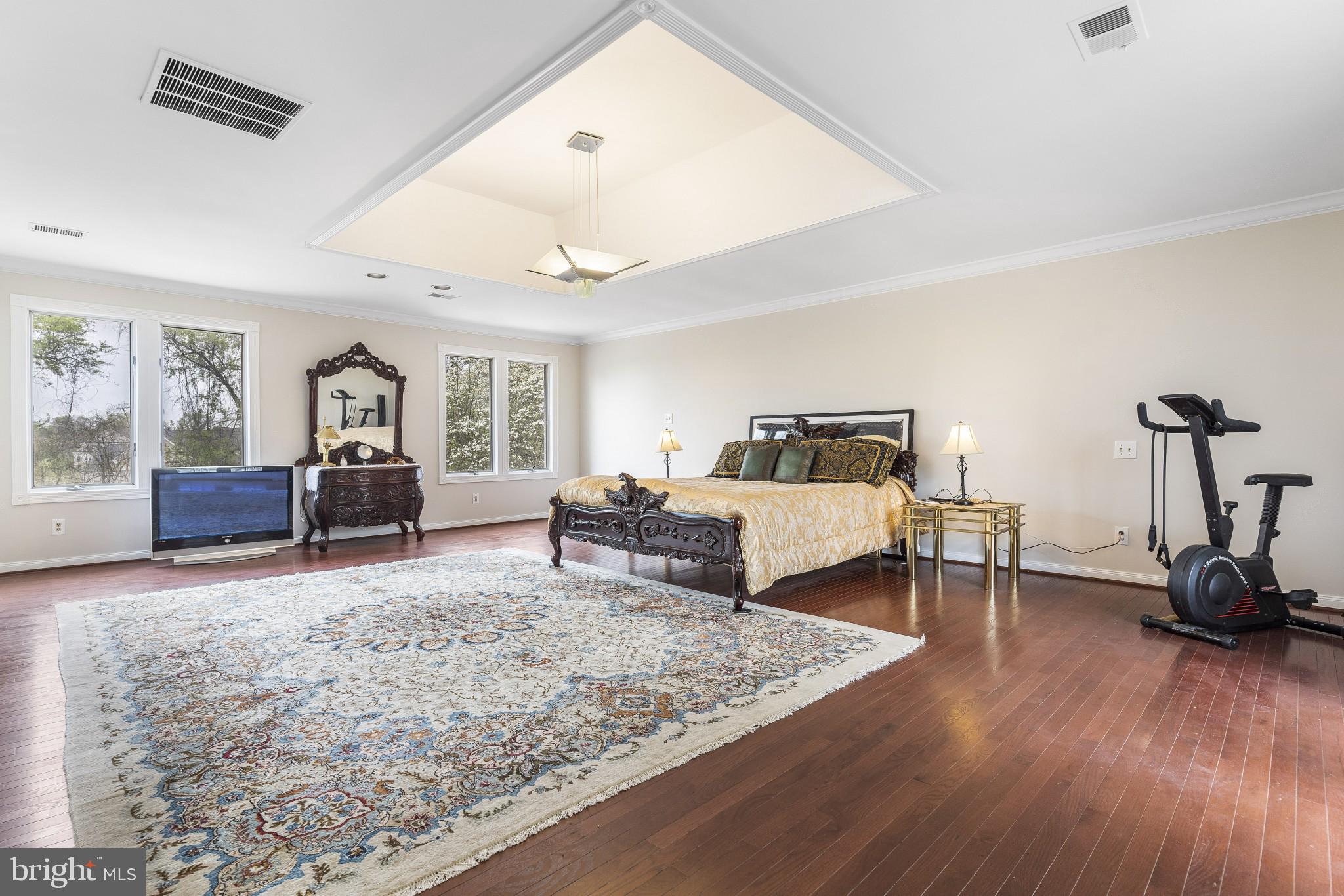 DARNESTOWN OUTSIDE - Residential