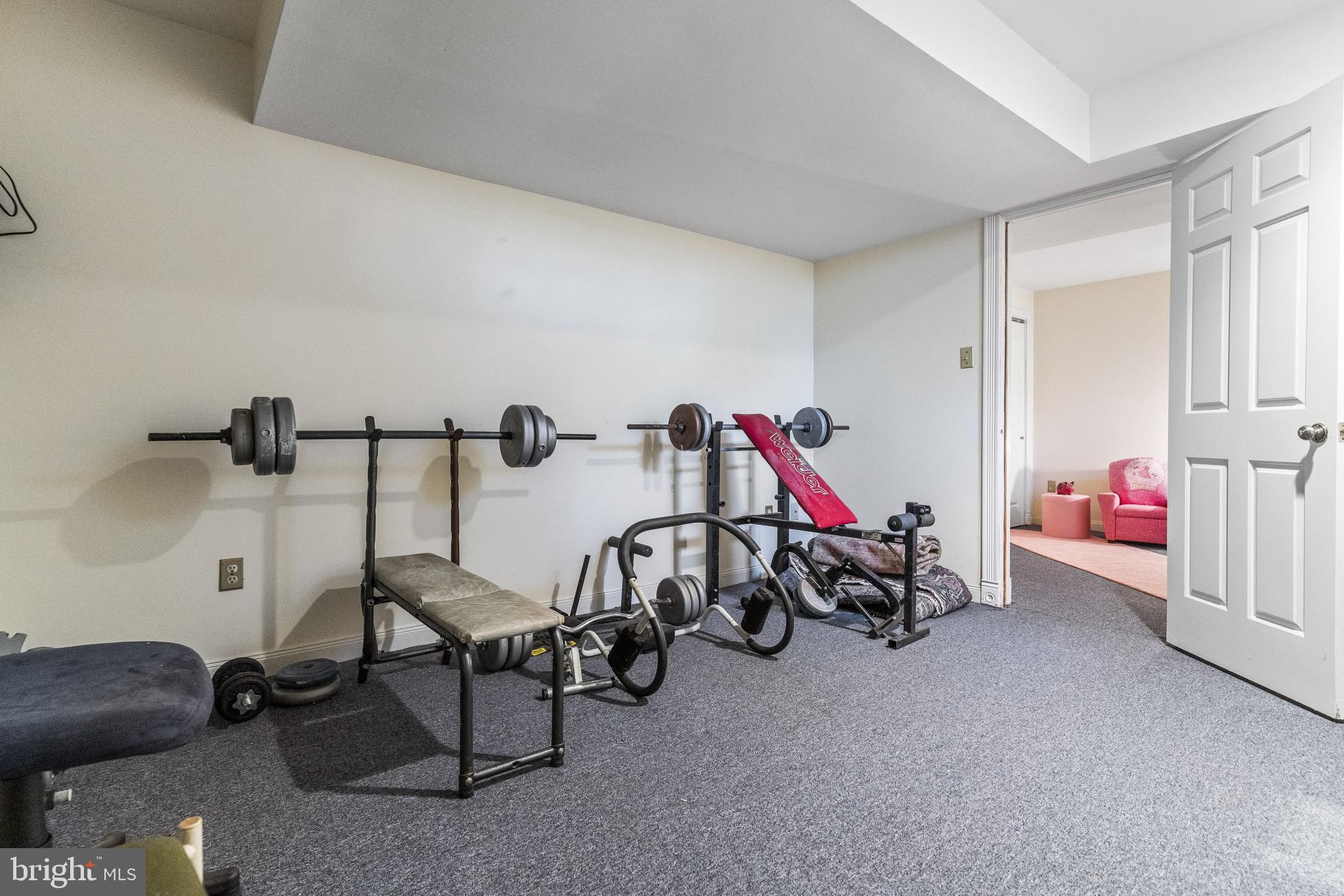 DARNESTOWN OUTSIDE - Residential