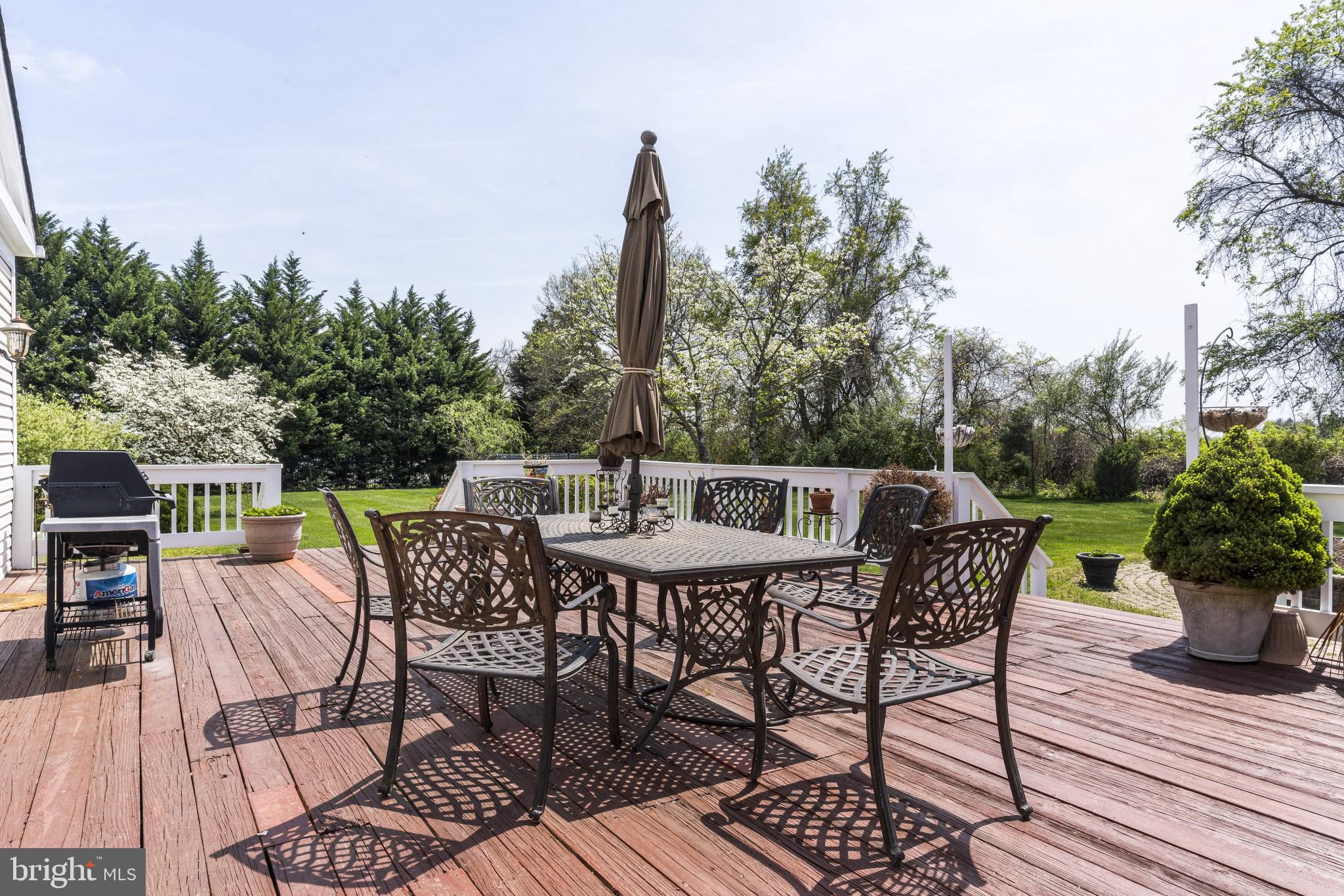 DARNESTOWN OUTSIDE - Residential