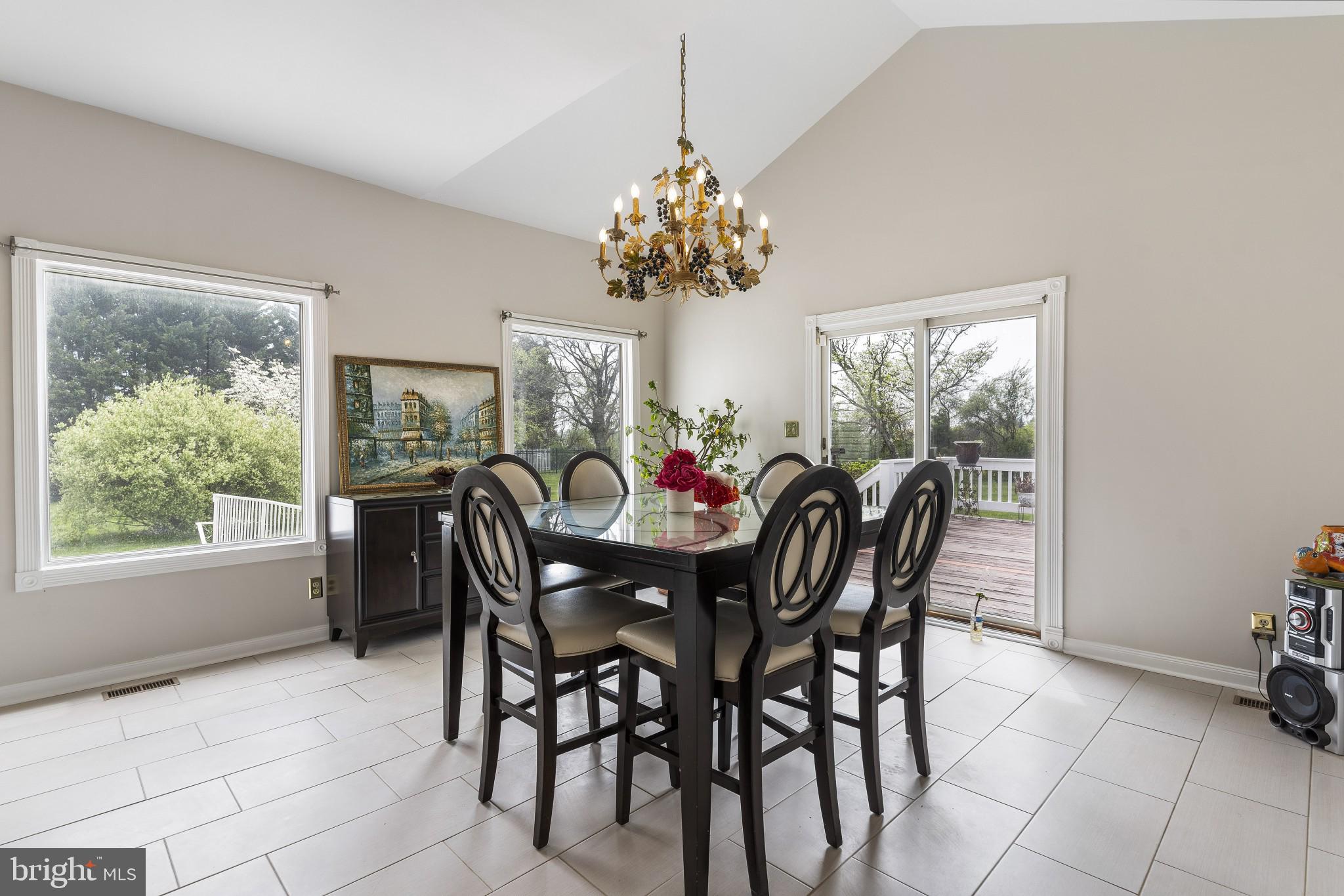 DARNESTOWN OUTSIDE - Residential