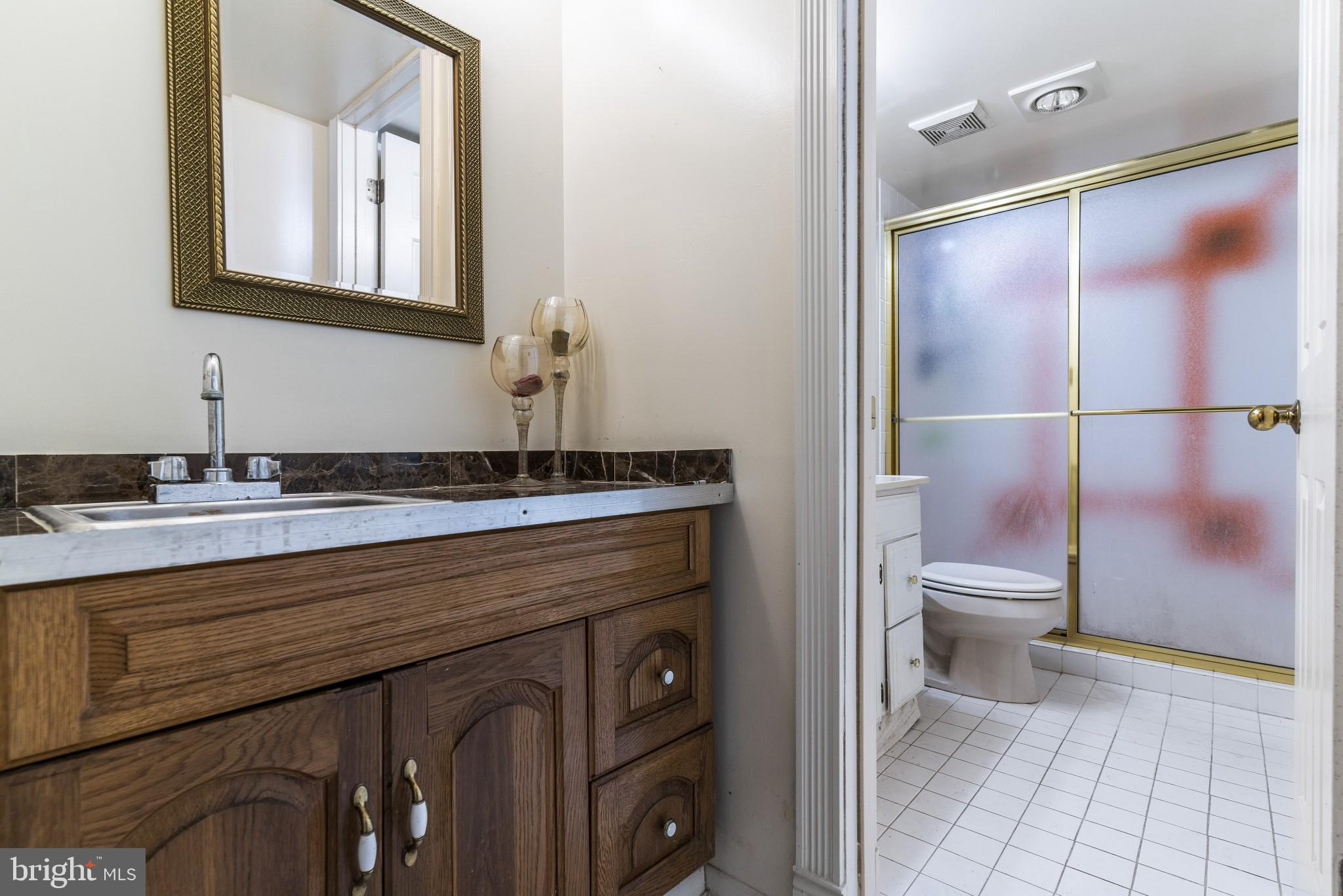 DARNESTOWN OUTSIDE - Residential