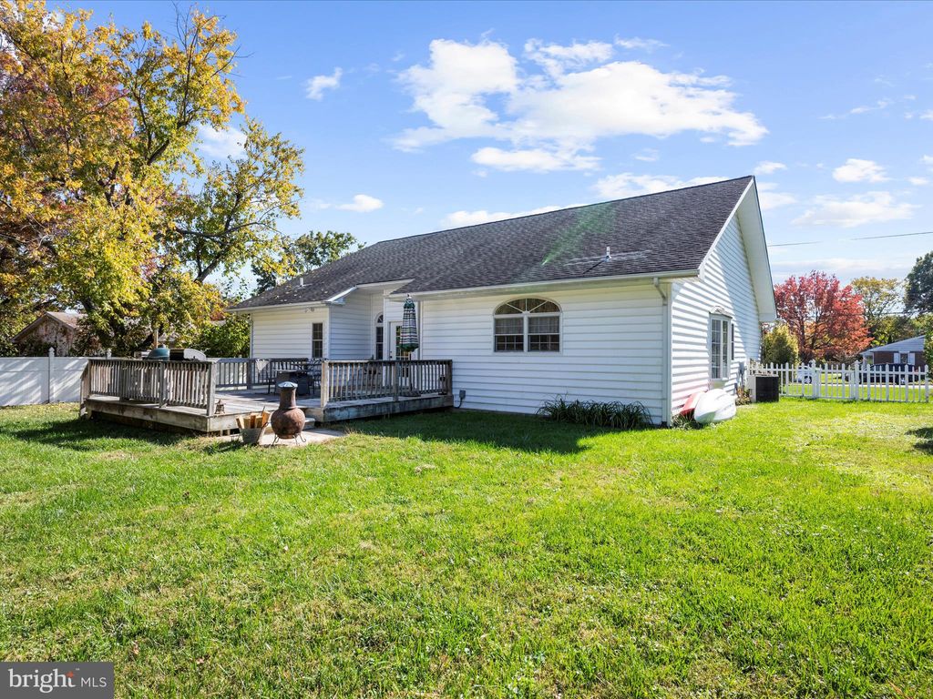 Photo of 411 Greenwood Avenue, CHESTERTOWN, MD 21620 (MLS # MDKE2005824)