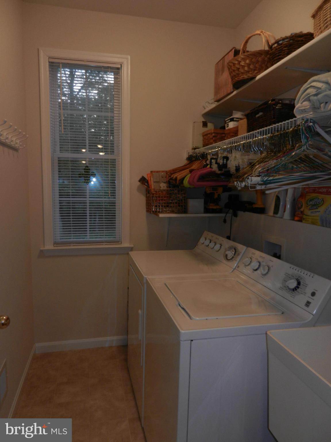 HOLLYBROOK FARM SUB - Residential