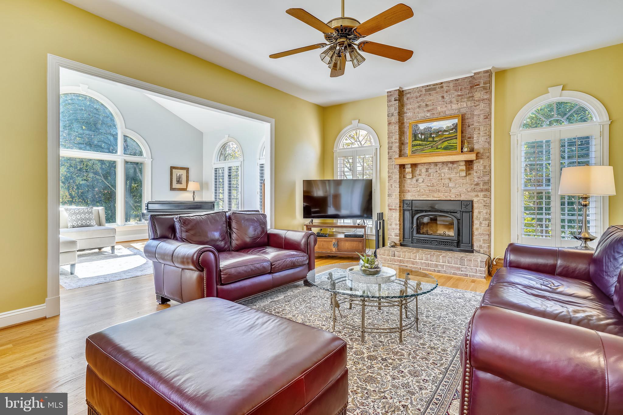 WOODLAND PARK - Residential