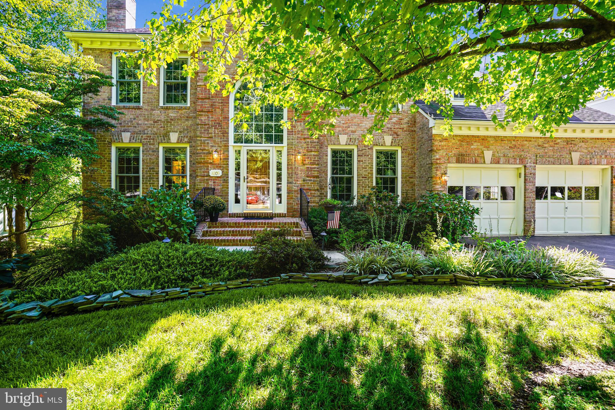 WOODLAND PARK - Residential