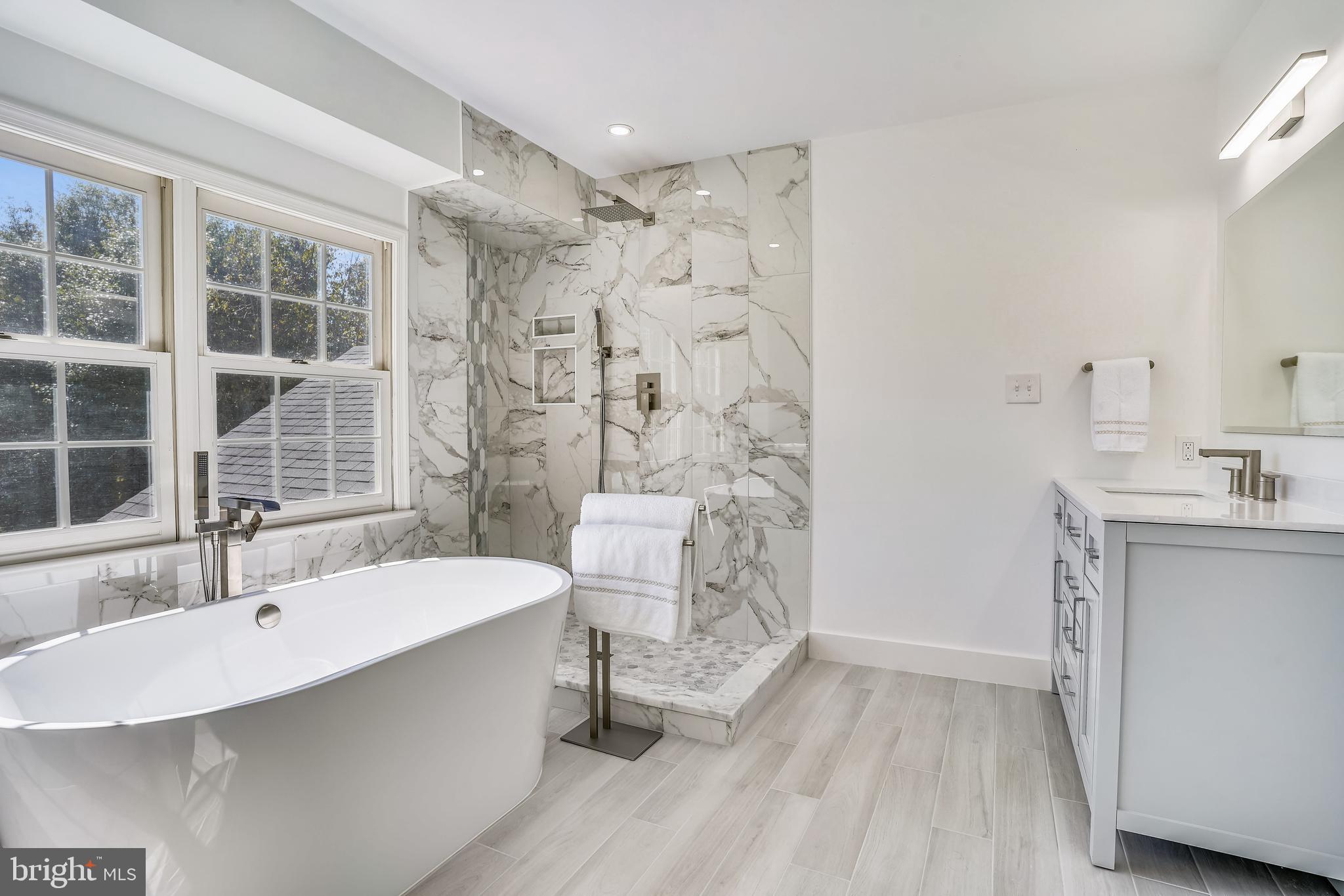 WOODLAND PARK - Residential