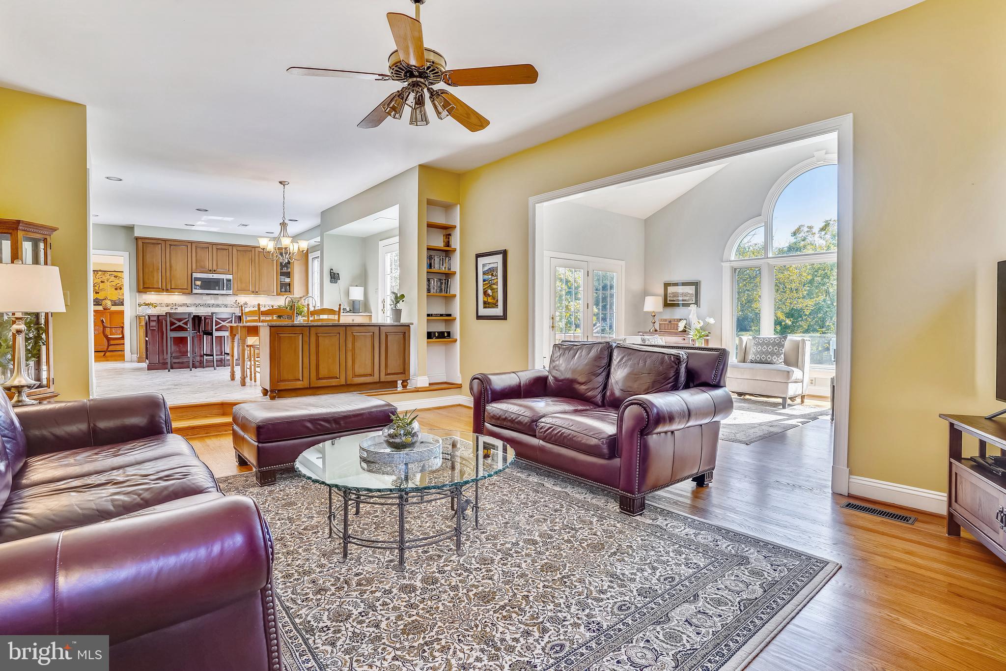 WOODLAND PARK - Residential