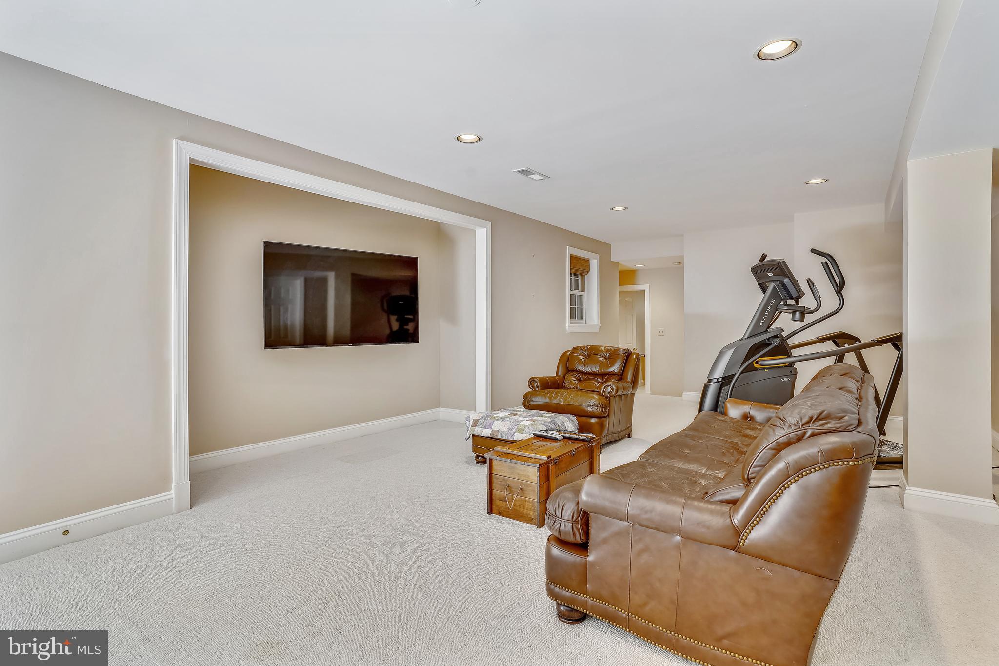 WOODLAND PARK - Residential