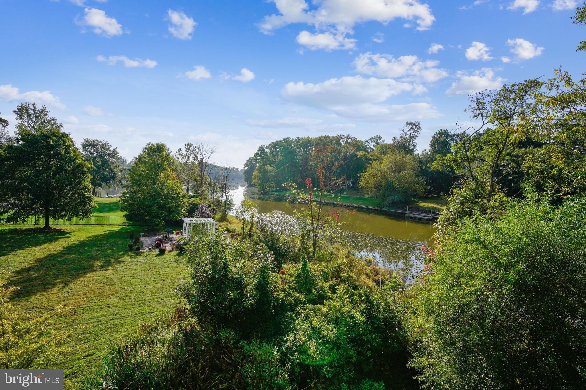 WOODLAND PARK - Residential