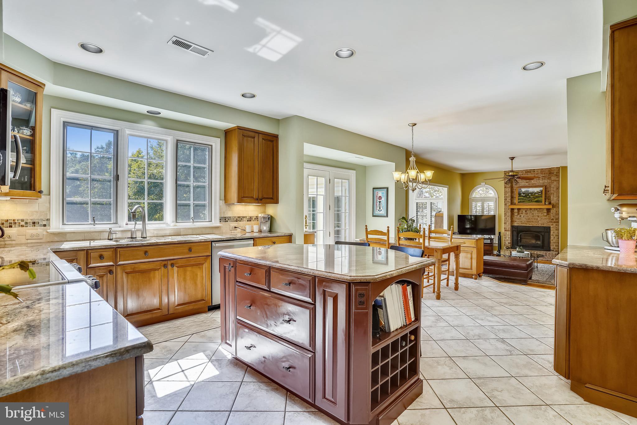 WOODLAND PARK - Residential