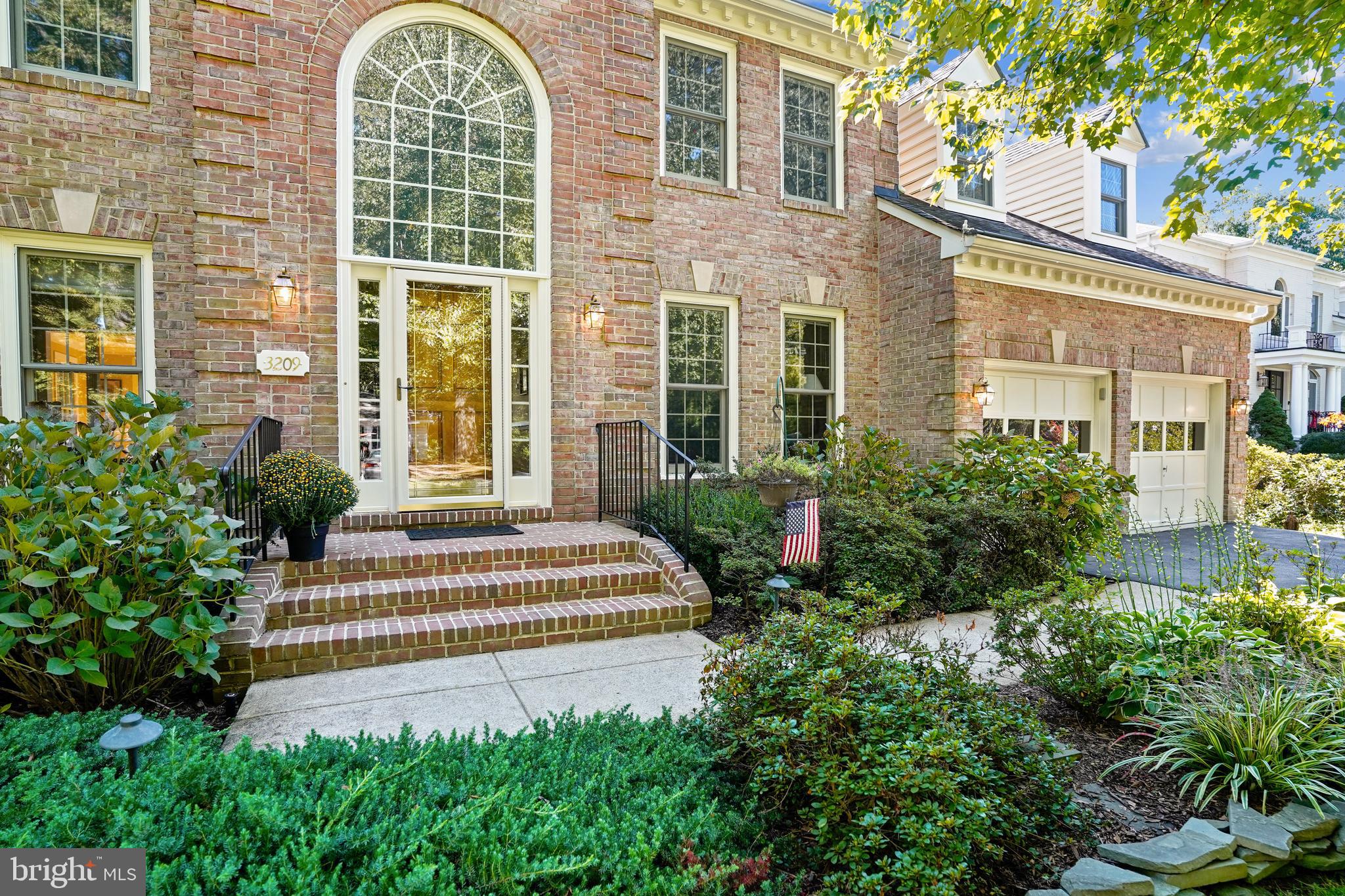 WOODLAND PARK - Residential