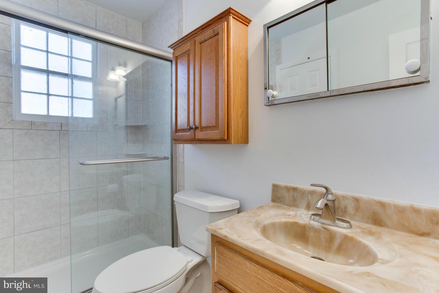 FAIRFAX VILLA - Residential