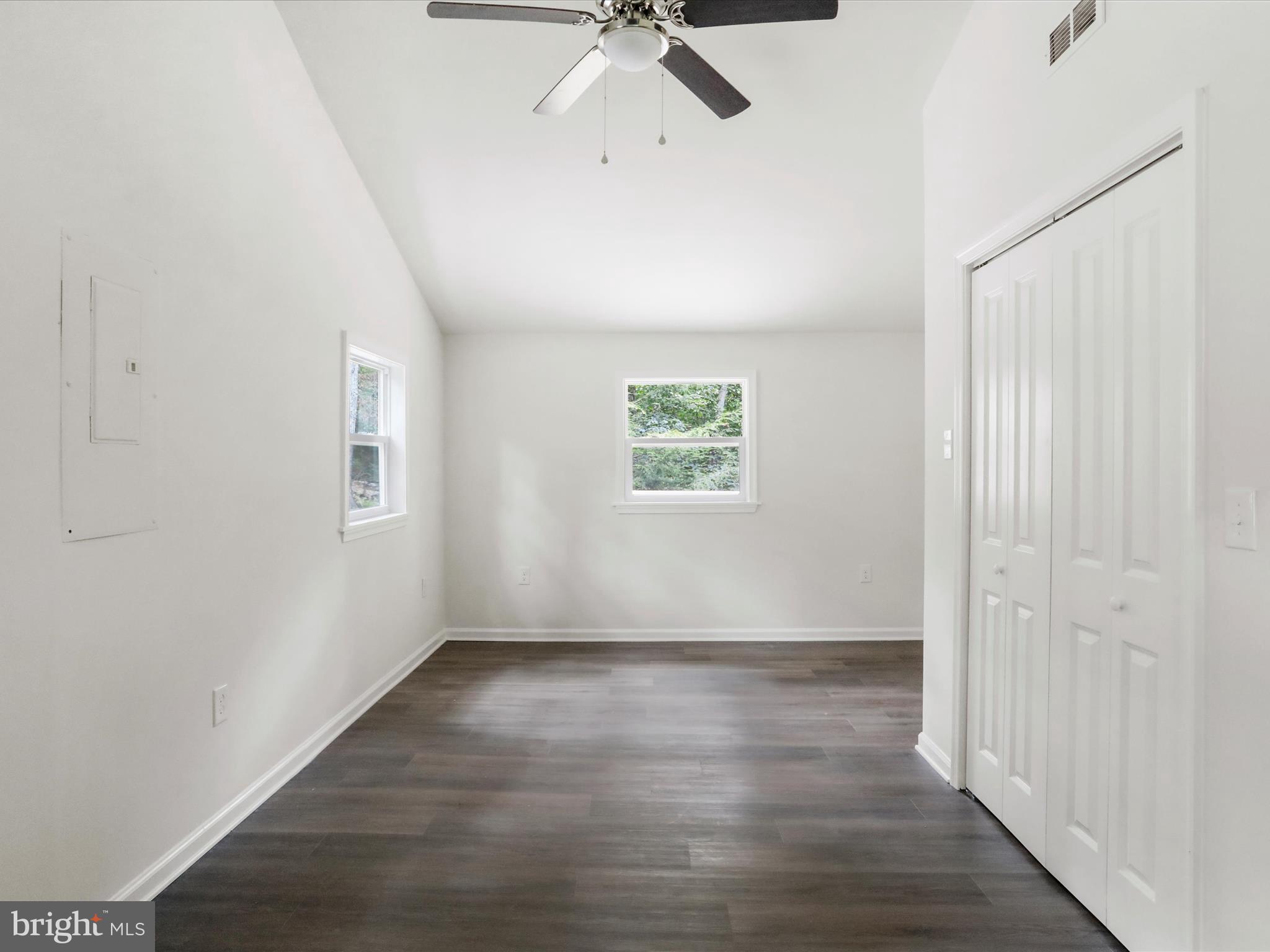 GLENWOOD FOREST - Residential