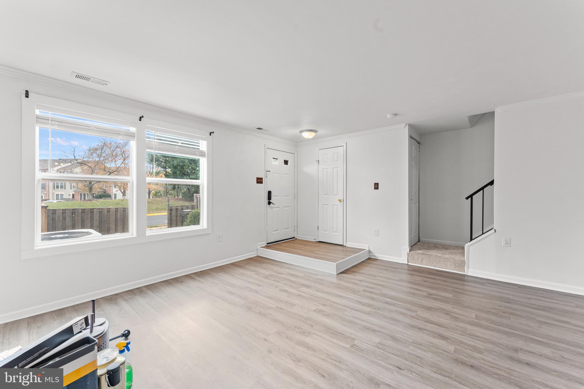 STONINGTON CONDOMINIUMS - Residential Lease