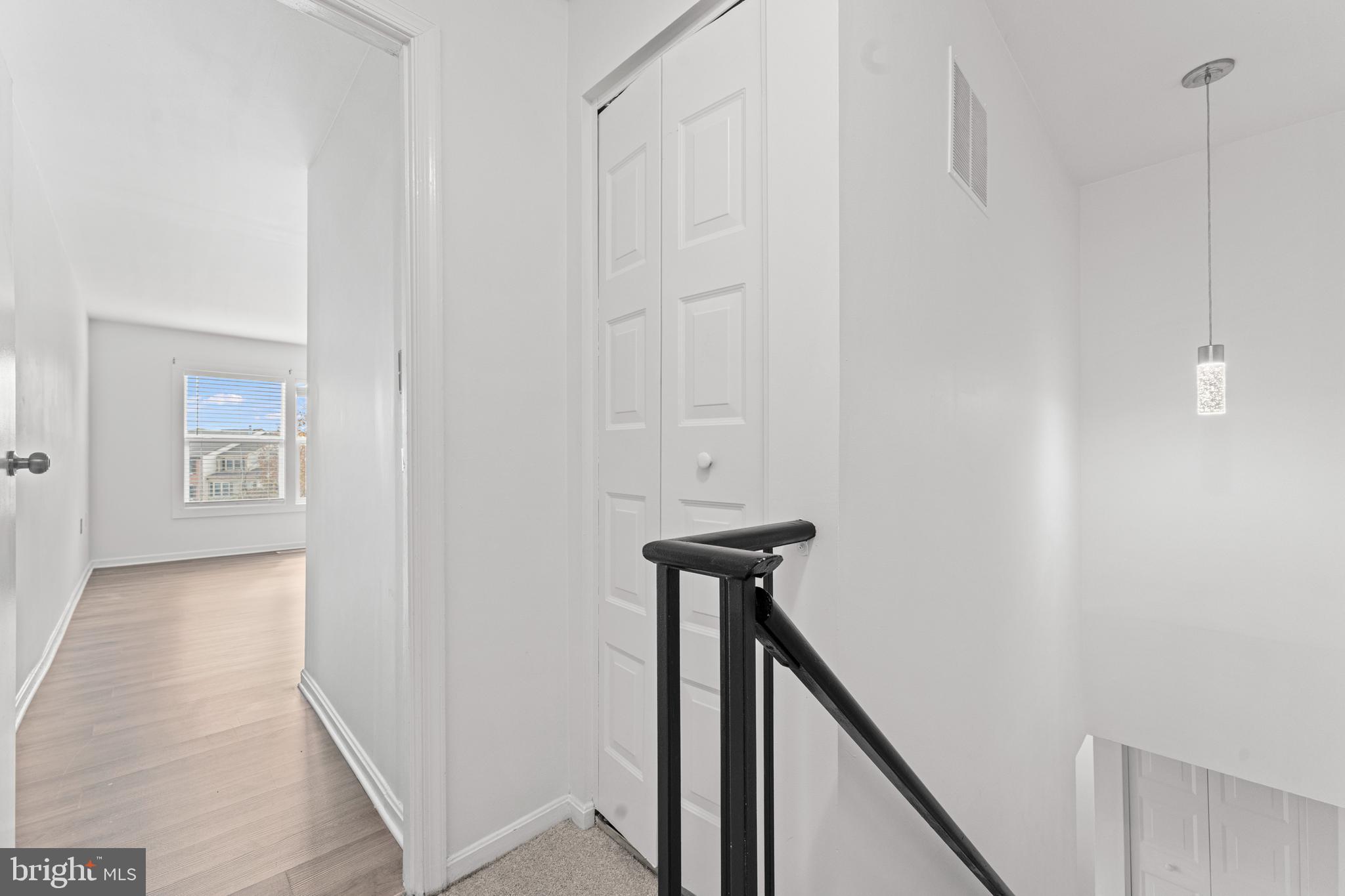 STONINGTON CONDOMINIUMS - Residential Lease