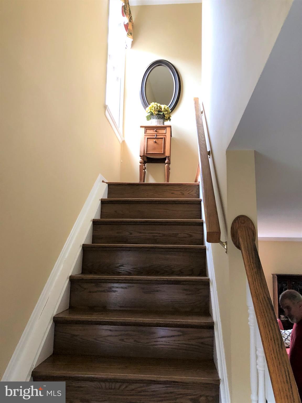 HUNTER VILLAGE - Residential