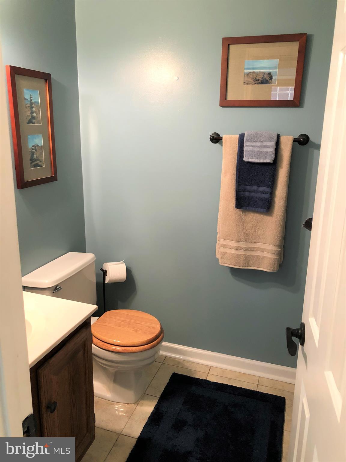 HUNTER VILLAGE - Residential