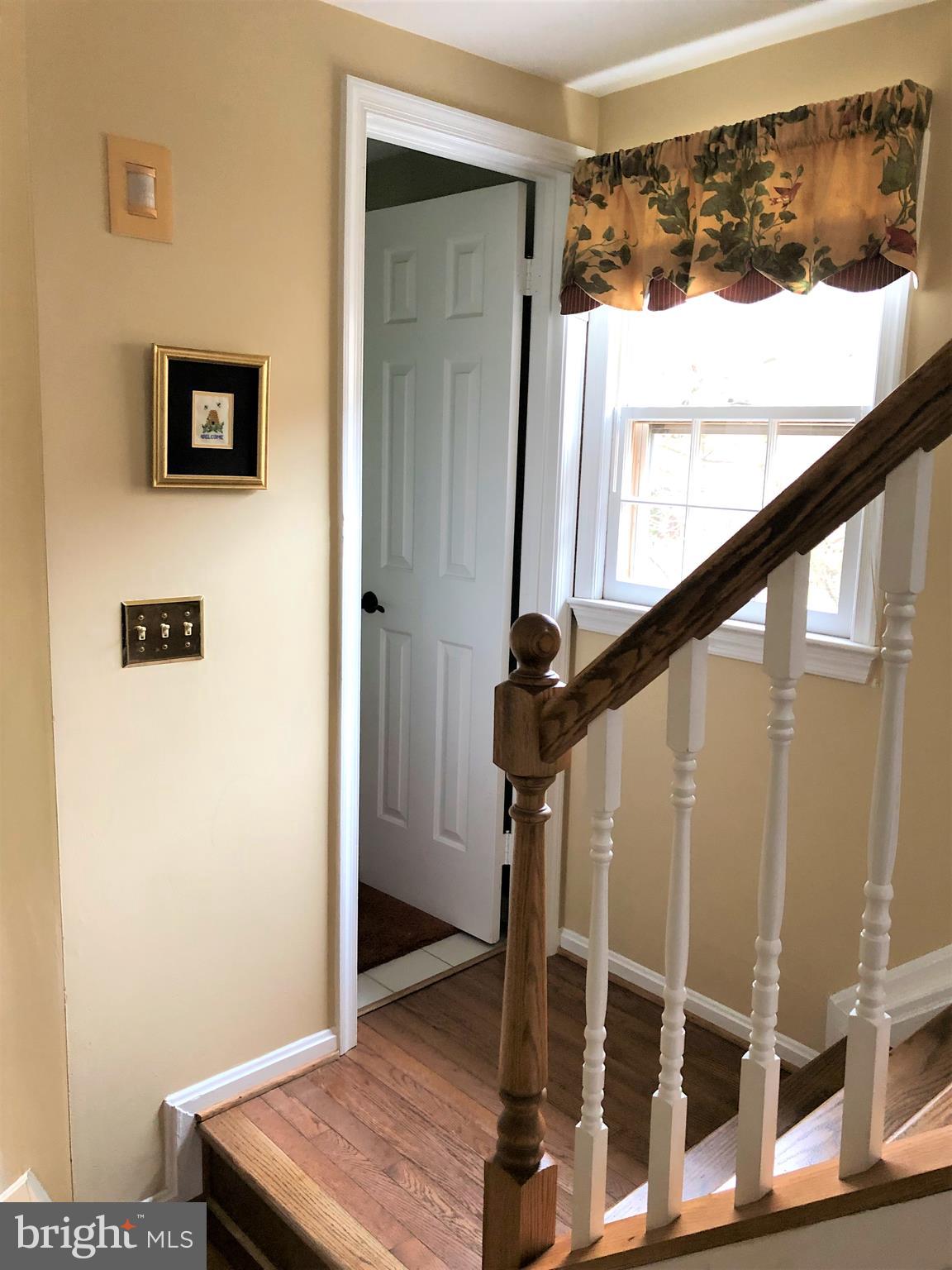 HUNTER VILLAGE - Residential