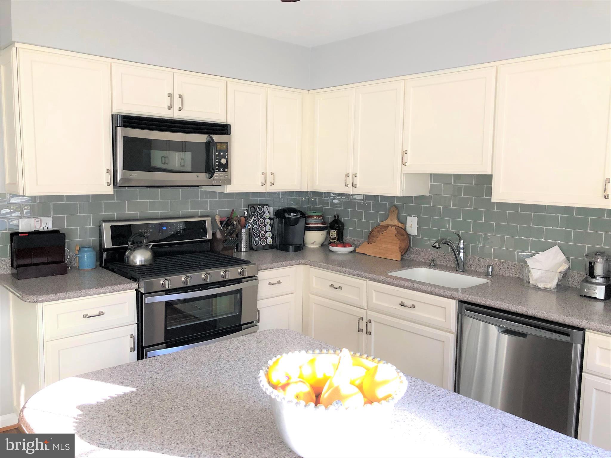 HUNTER VILLAGE - Residential