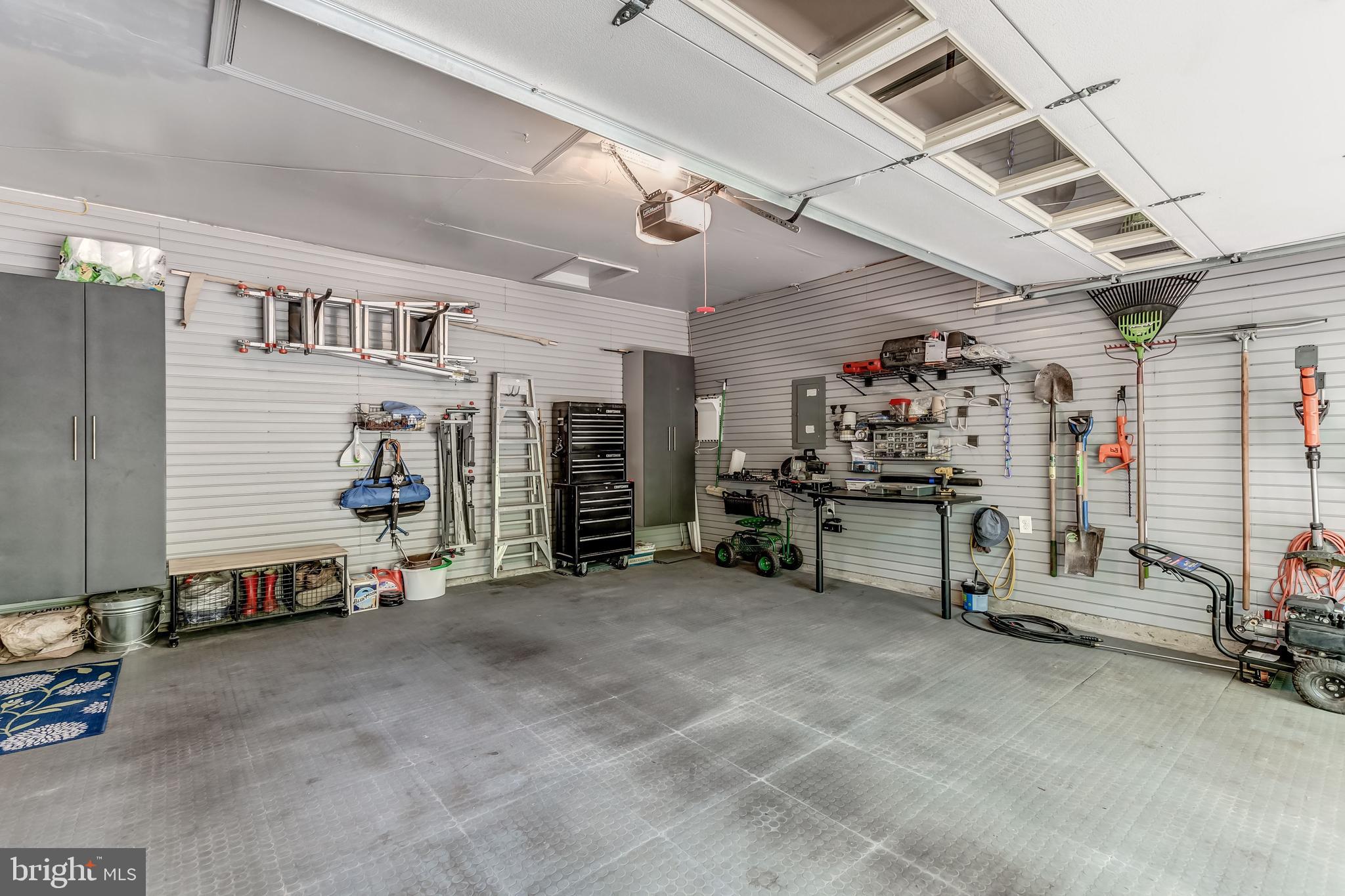 LITTLE ROCKY RUN - Residential