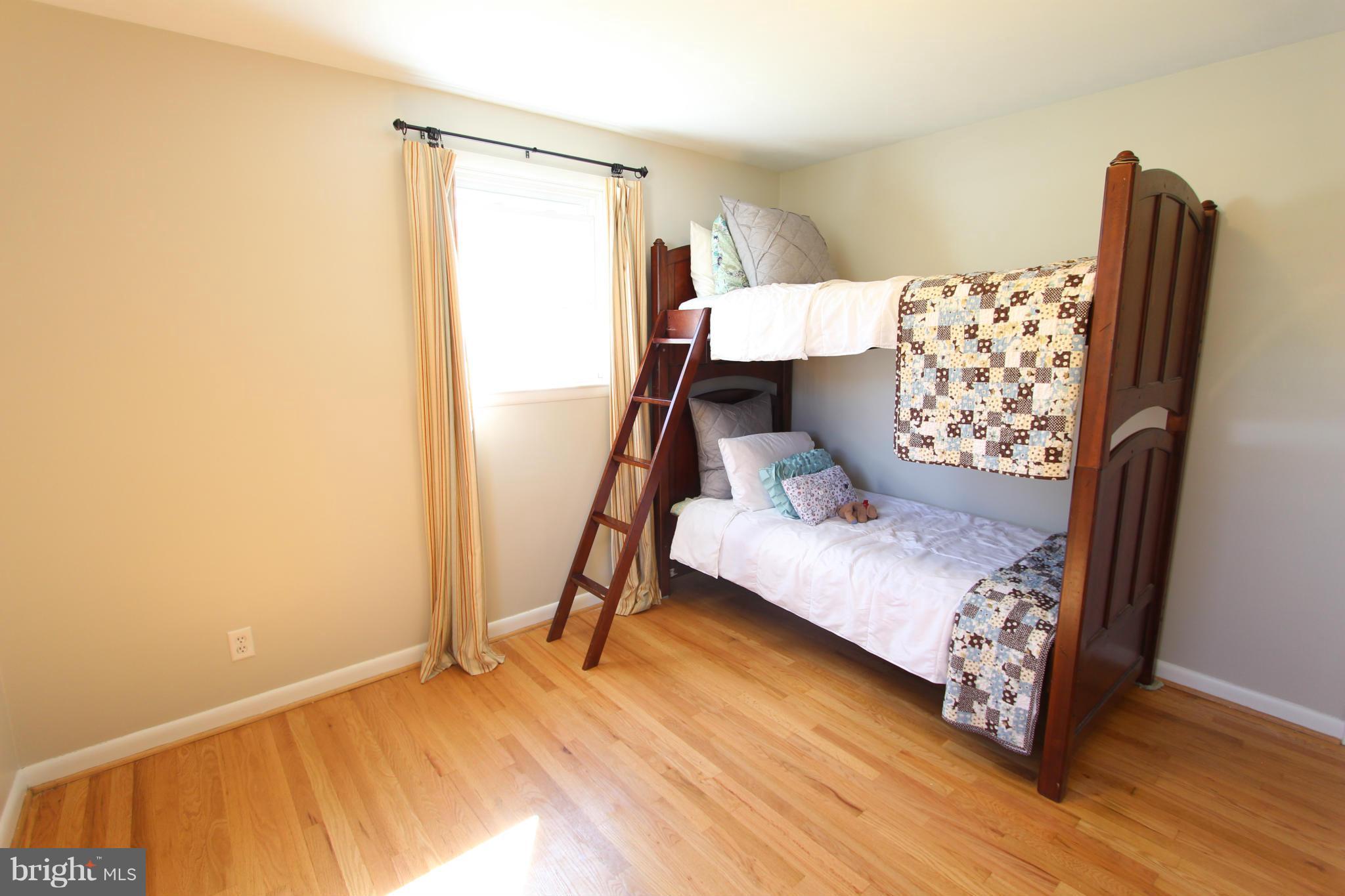 HAVERFORD - Residential