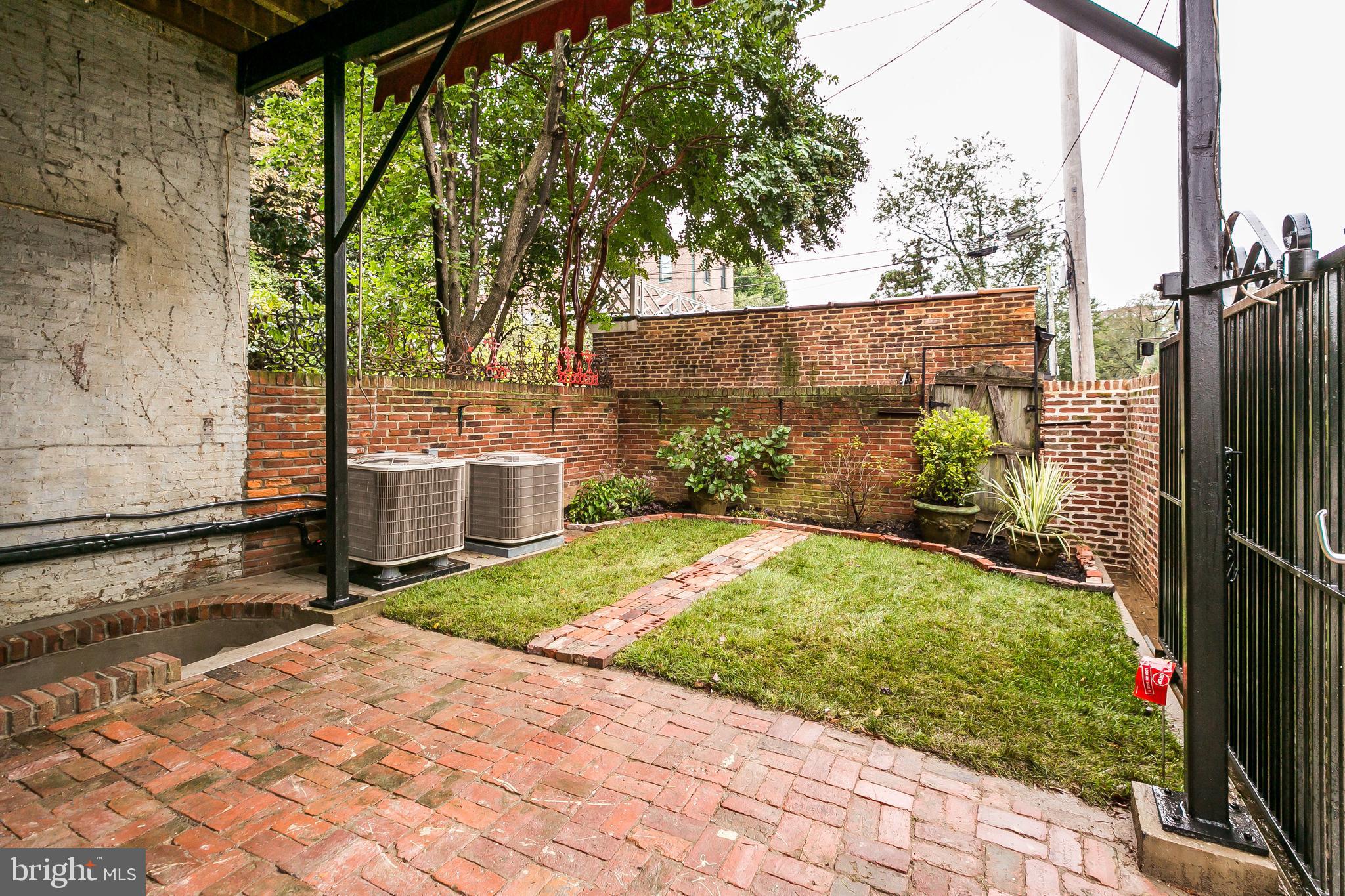 BOLTON HILL HISTORIC DISTRICT - Residential Income