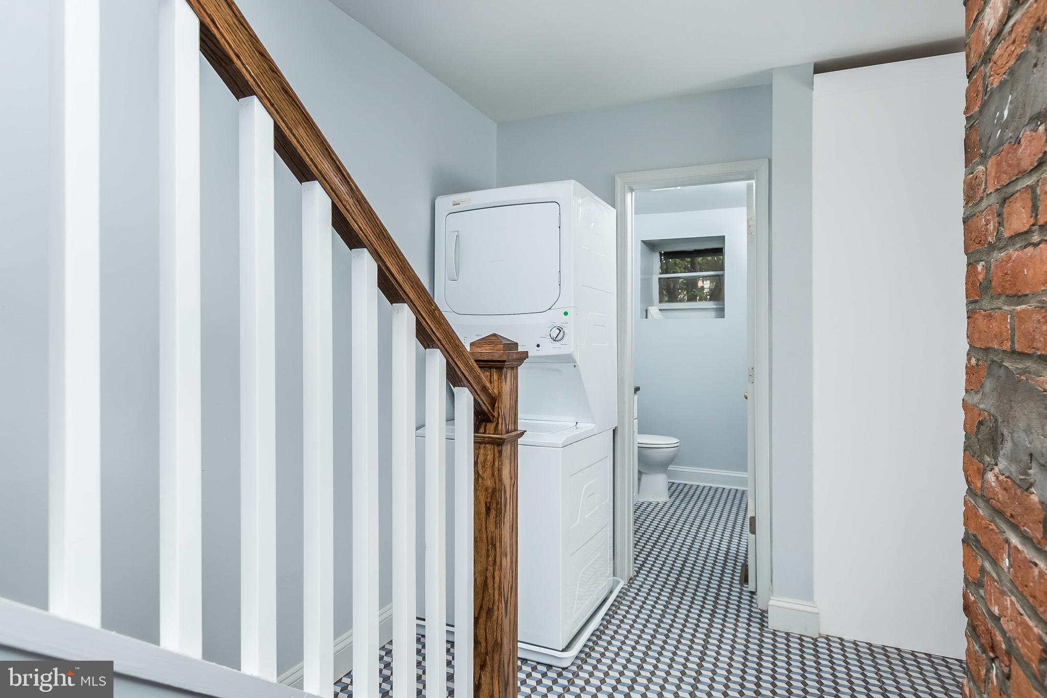 BOLTON HILL HISTORIC DISTRICT - Residential Income