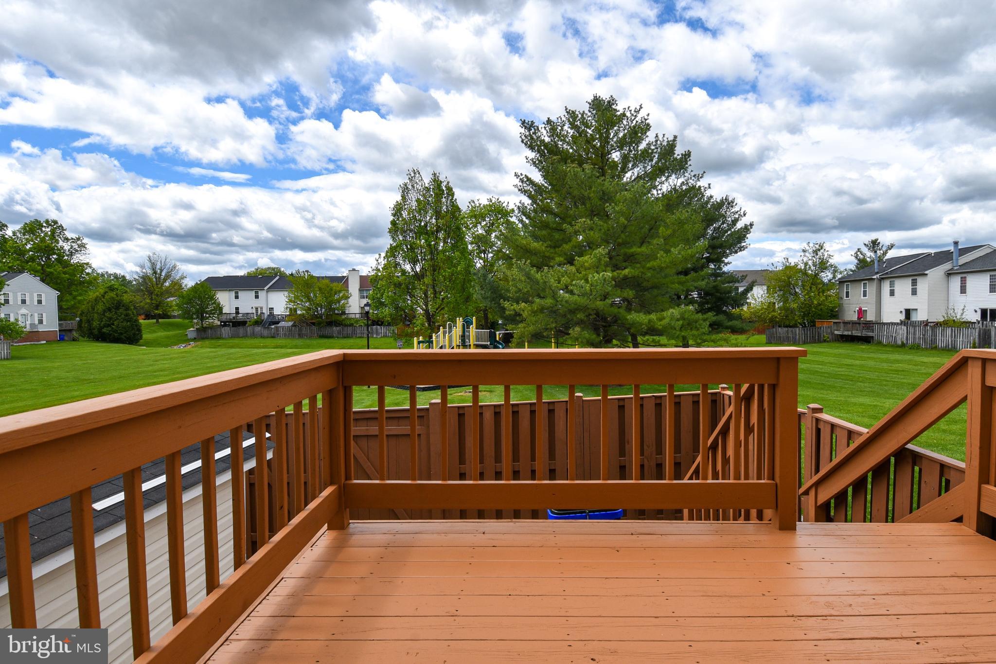 ROBIN MEADOWS - Residential Lease