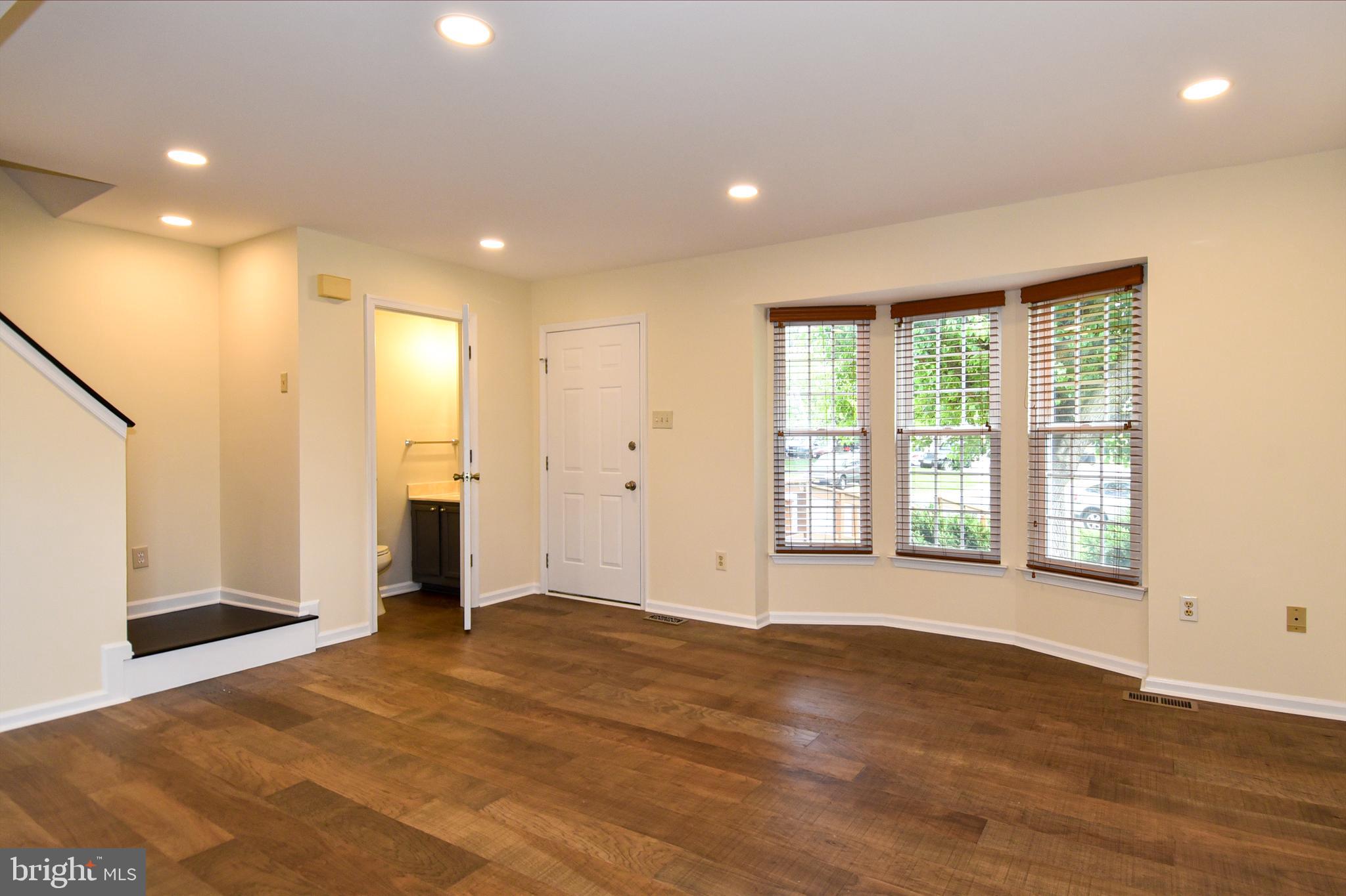 ROBIN MEADOWS - Residential Lease