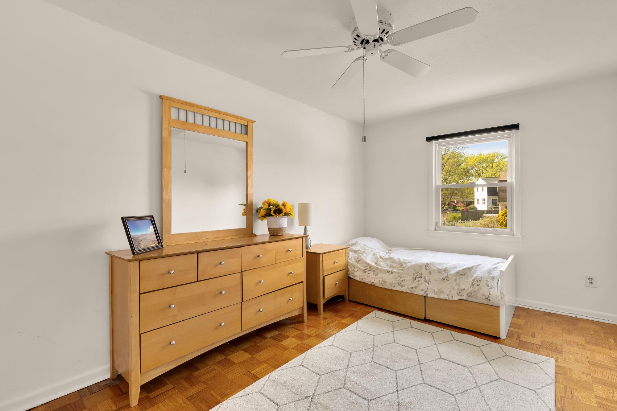 COLESVILLE - Residential