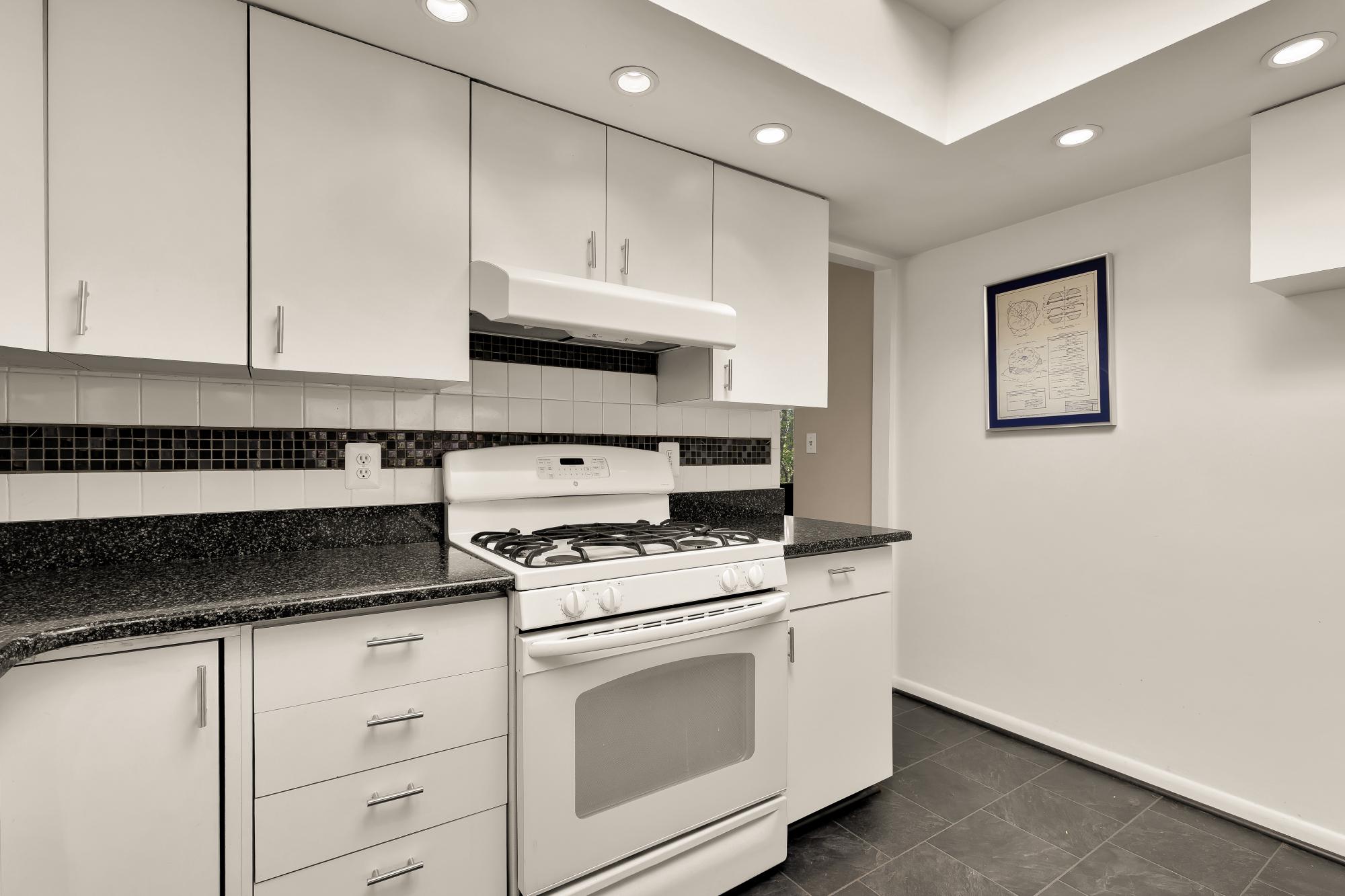 COLESVILLE - Residential