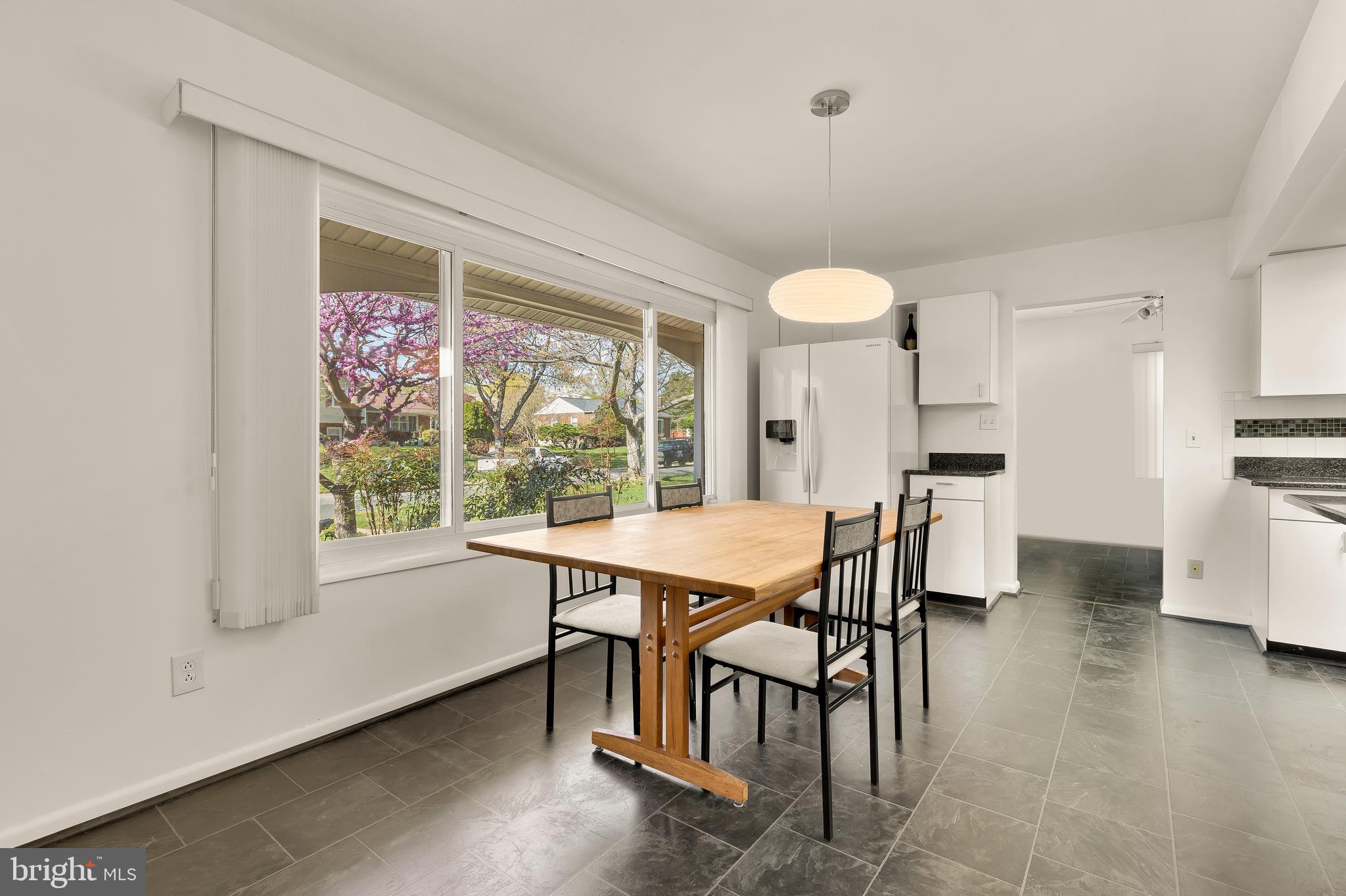 COLESVILLE - Residential