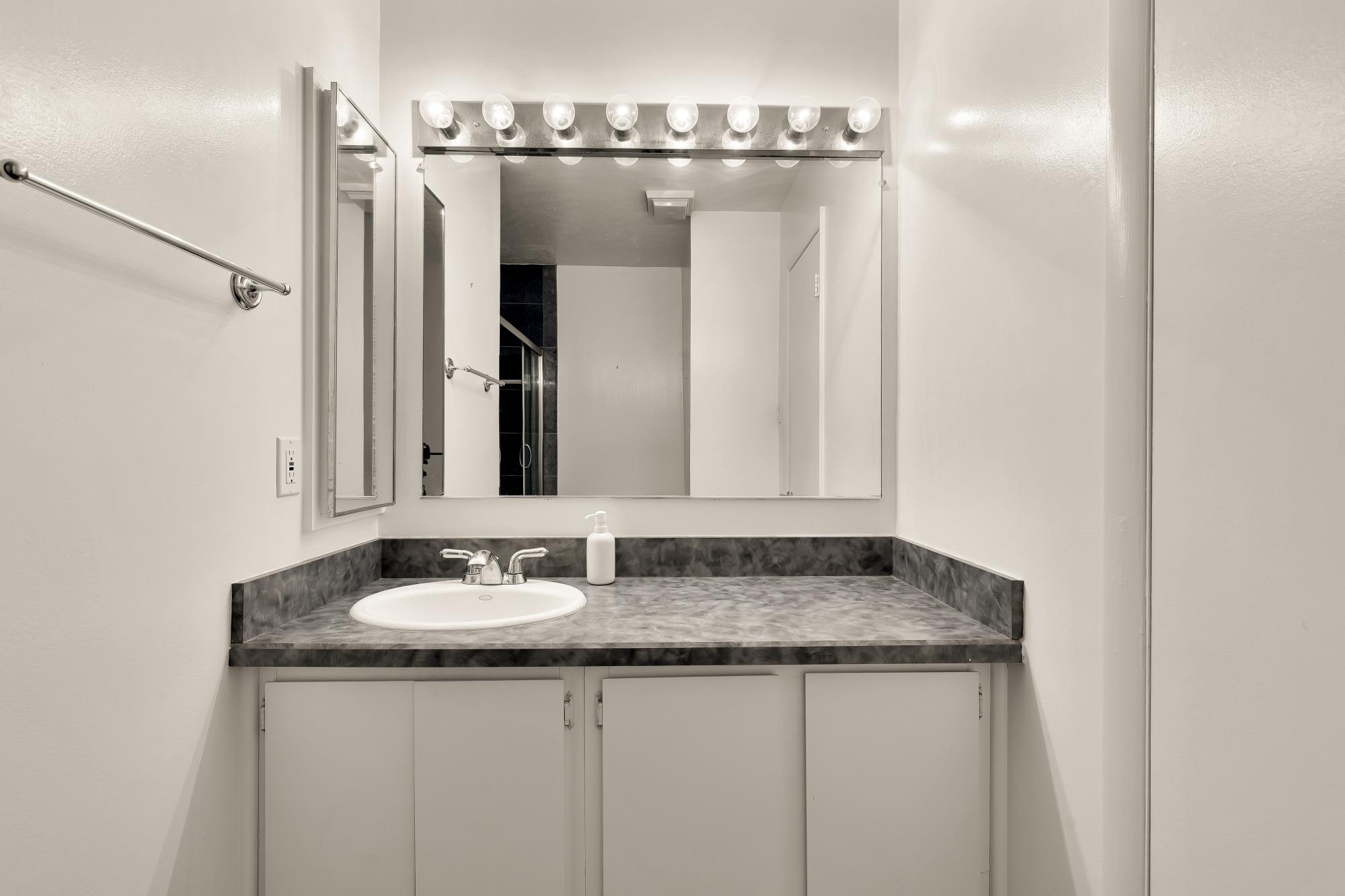 COLESVILLE - Residential