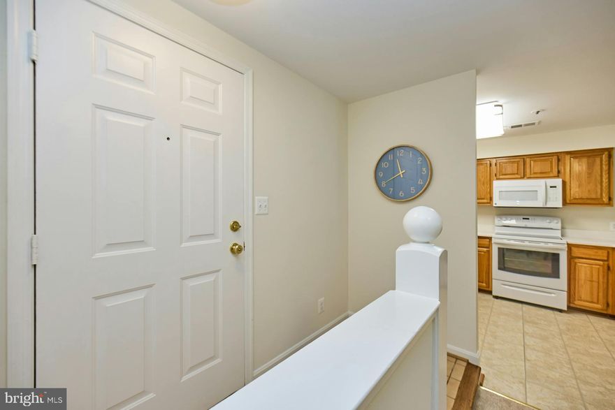 This updated condo is in an urban location. It is situated near I-395 and I-495 and within walking distance of Van Dorn Metro. It is close to shopping, dining, and the upcoming Landmark development. If convenience is important to you, this is the condo you are looking for.