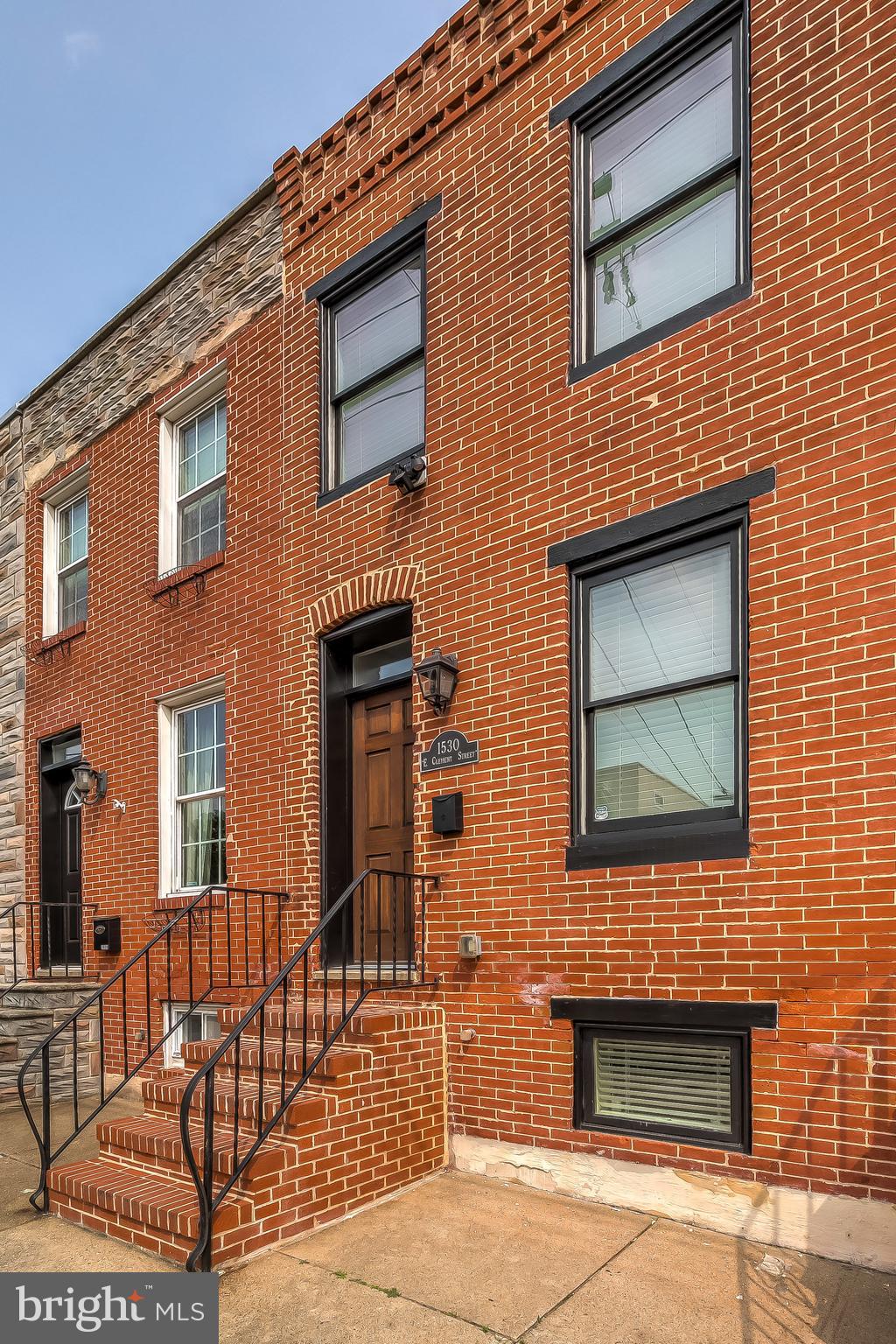 LOCUST POINT - Residential