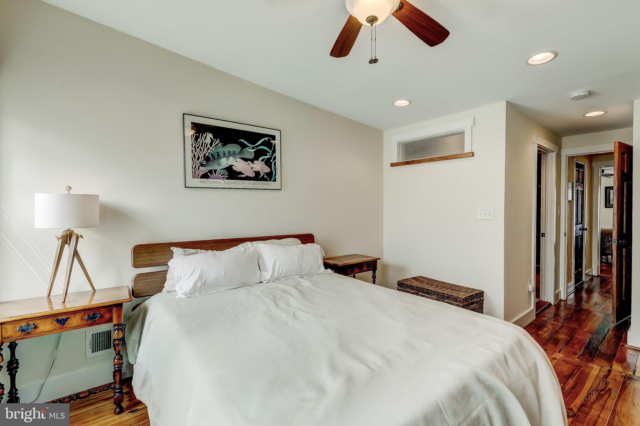 LOCUST POINT - Residential