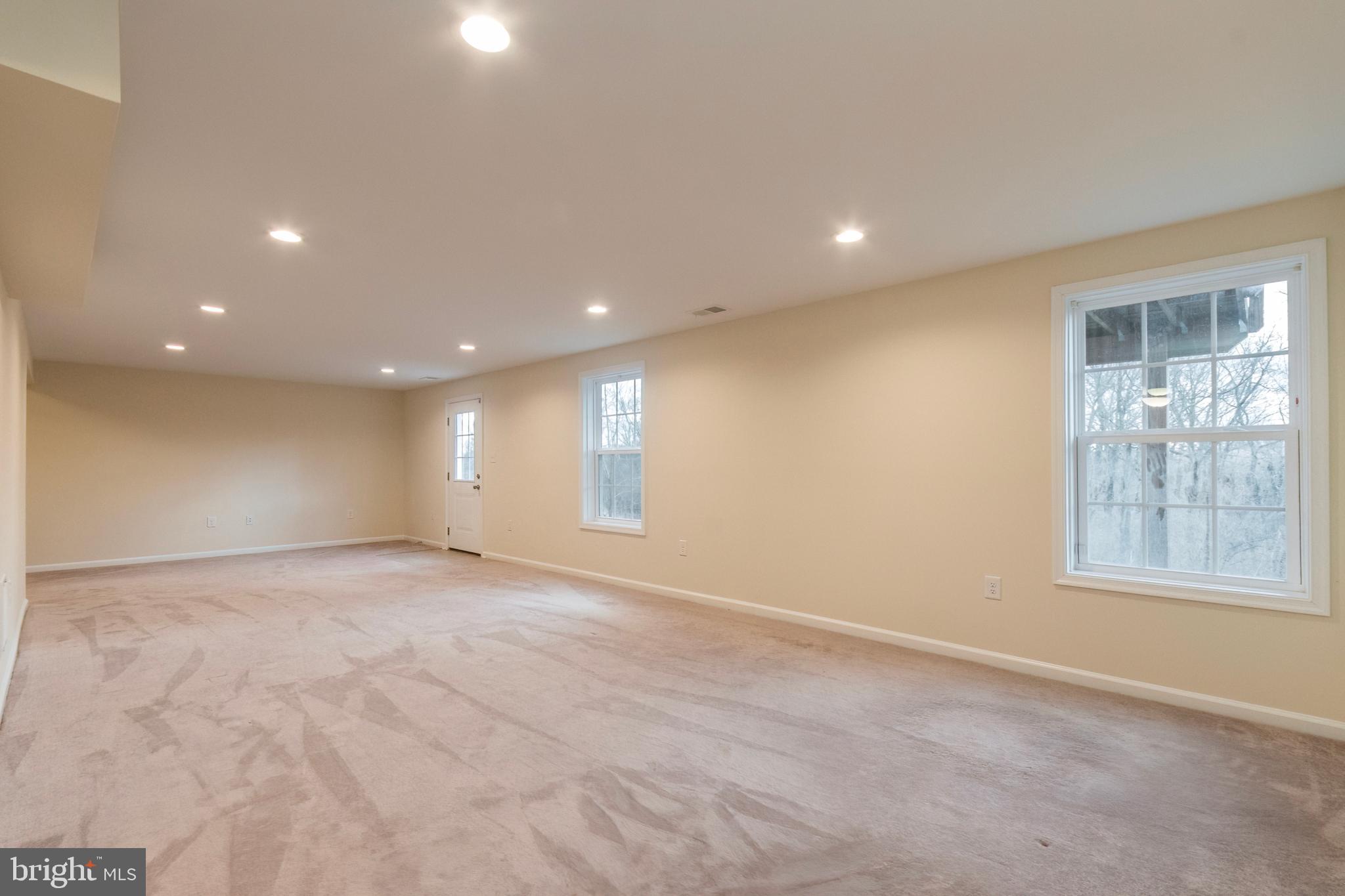 HERITAGE HILLS - Residential