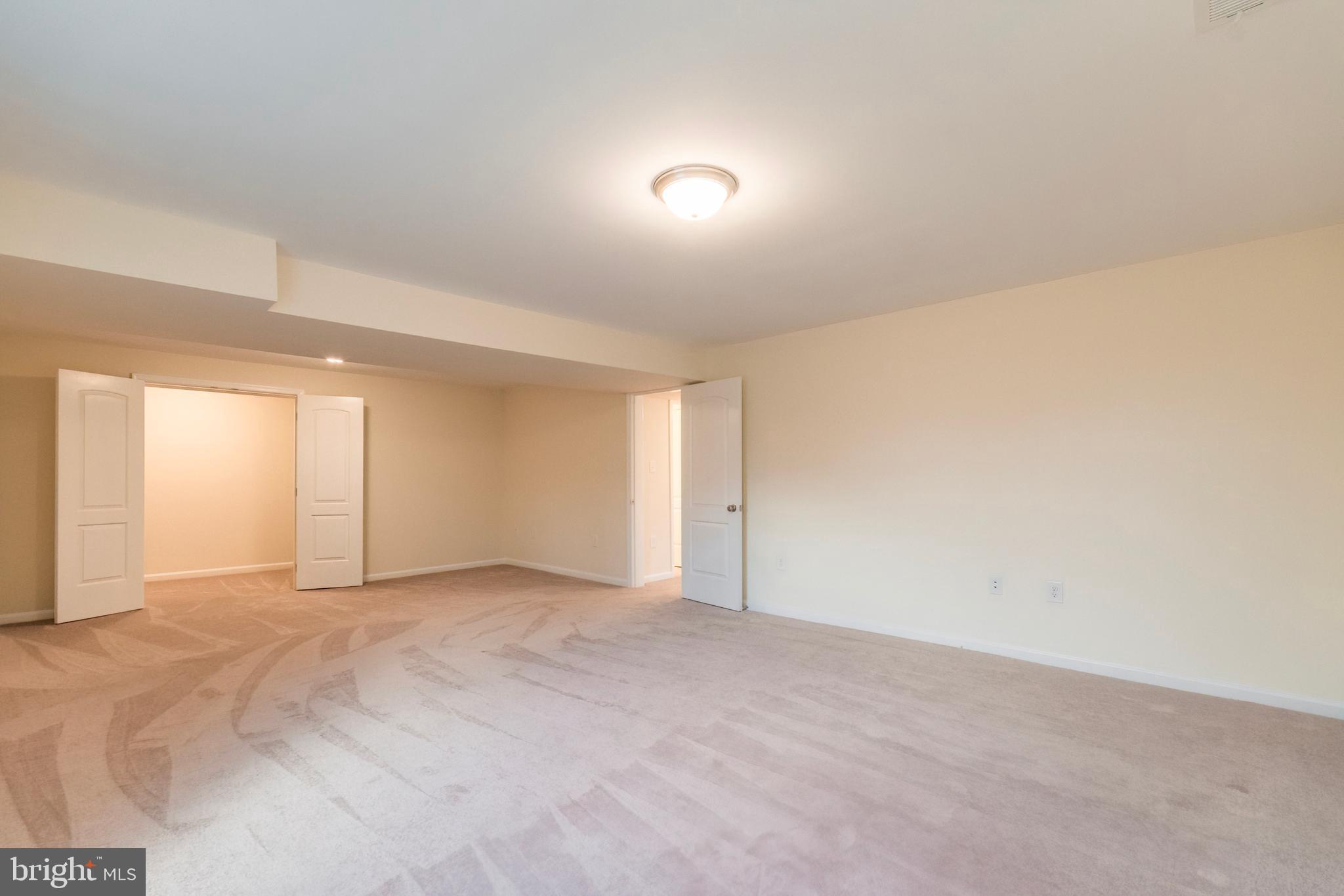 HERITAGE HILLS - Residential