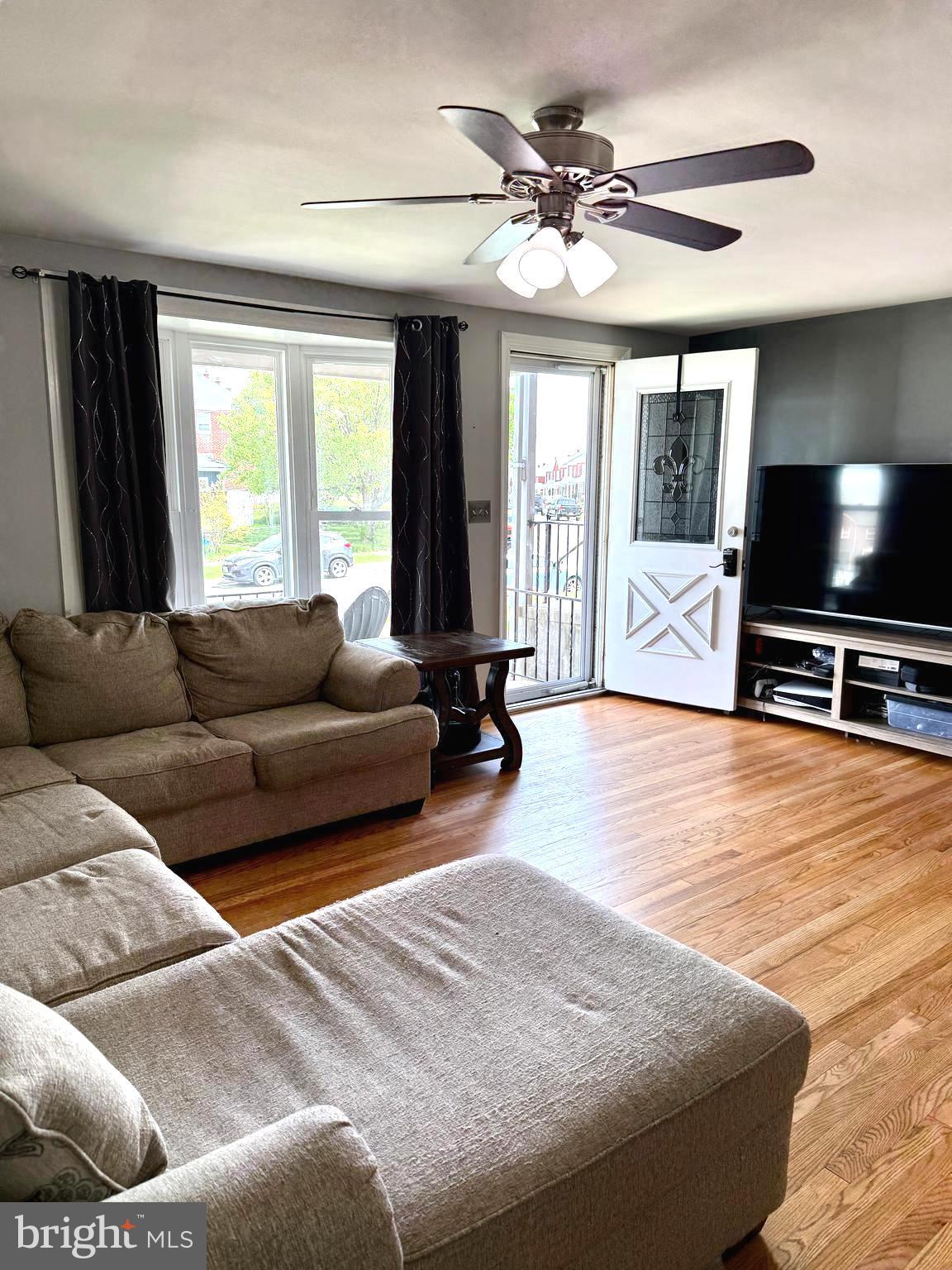 ARBOUR MANOR - Residential