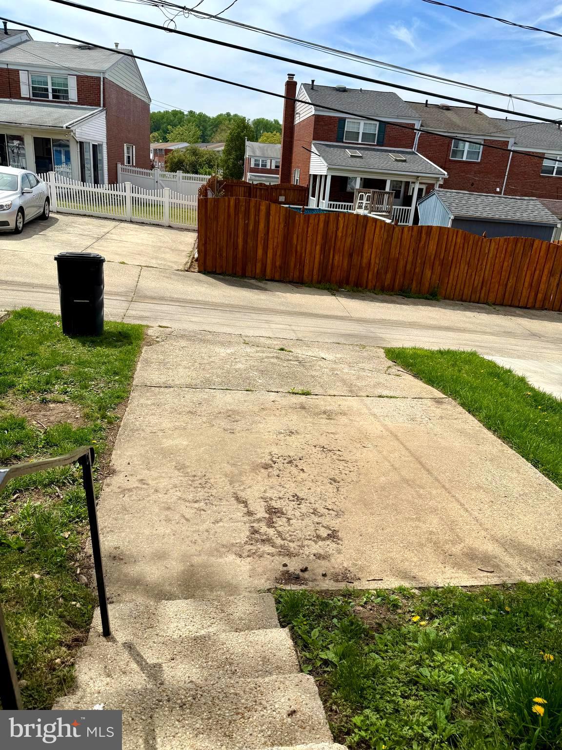 ARBOUR MANOR - Residential