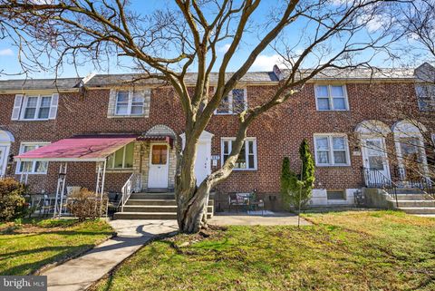 Townhouse For Sale - 107 N Bishop Avenue<br/> CLIFTON HEIGHTS, PA 19018