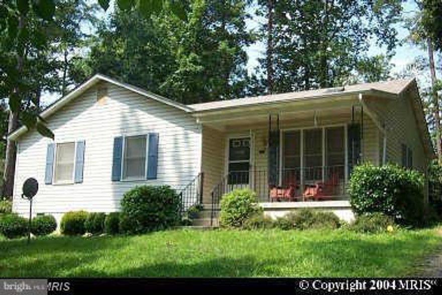 Great price for this very nice 3 bedroom, 2 full bath rambler with cathedral ceilings and skylights.  Level back yard with nice deck and 2 sheds for all of your storage needs.  Community offers lake, beach & playgrounds and community center.  Home also for sale, check MLS# CA8303587.