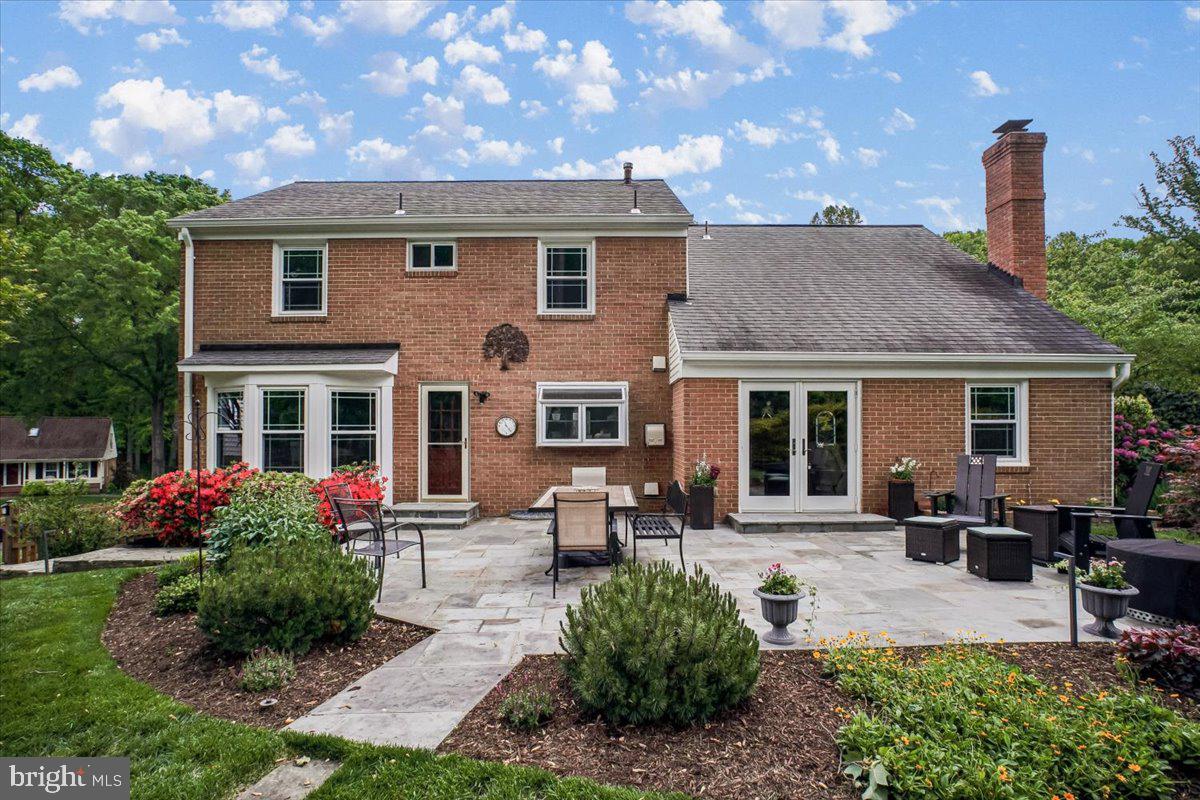 CHAPEL SQUARE - Residential