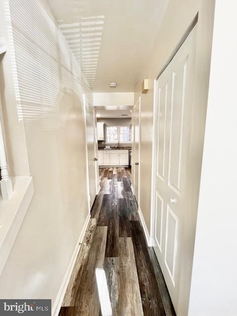 DUMONT OAKS - Residential Lease